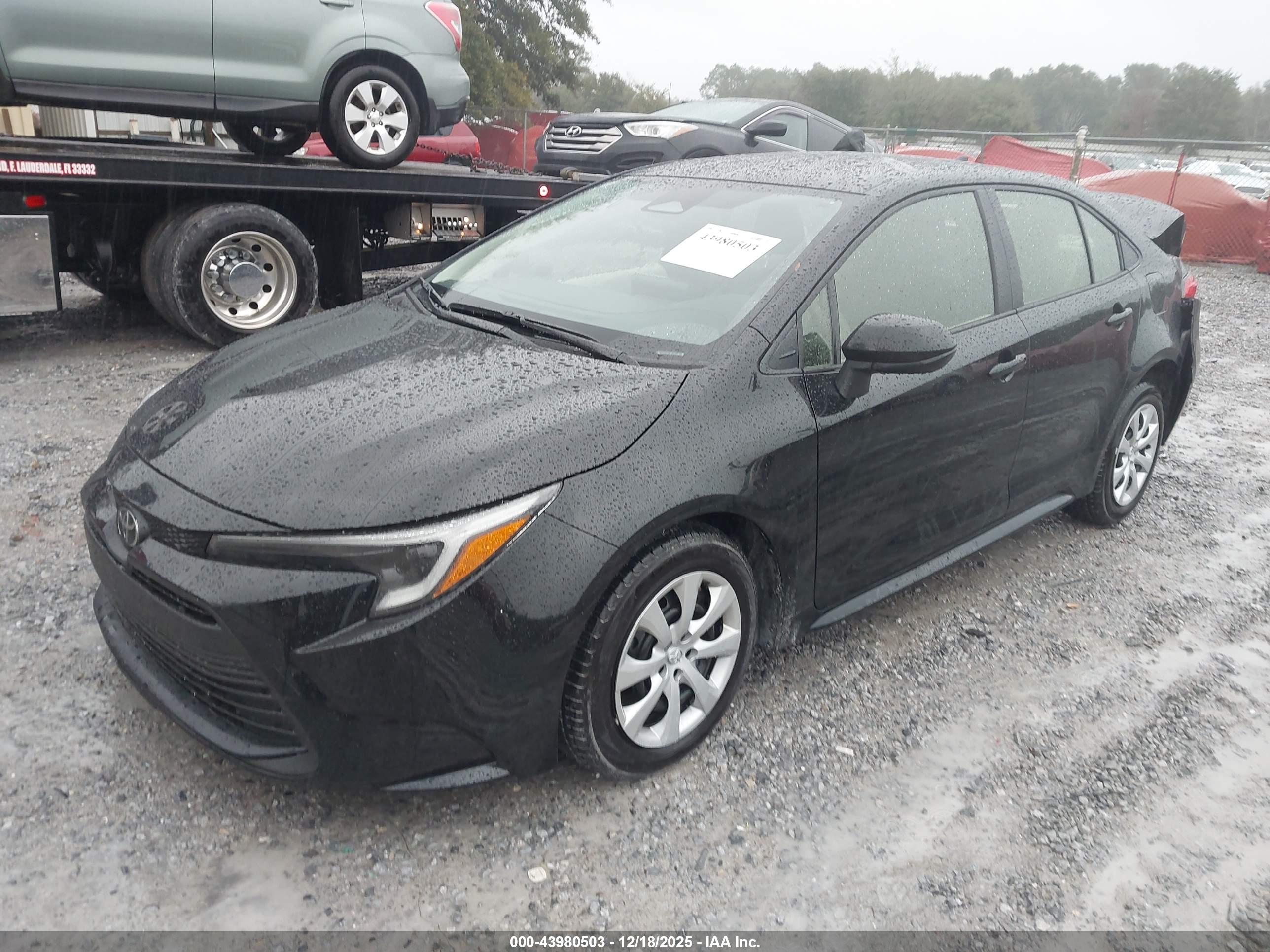 TOYOTA COROLLA image 2