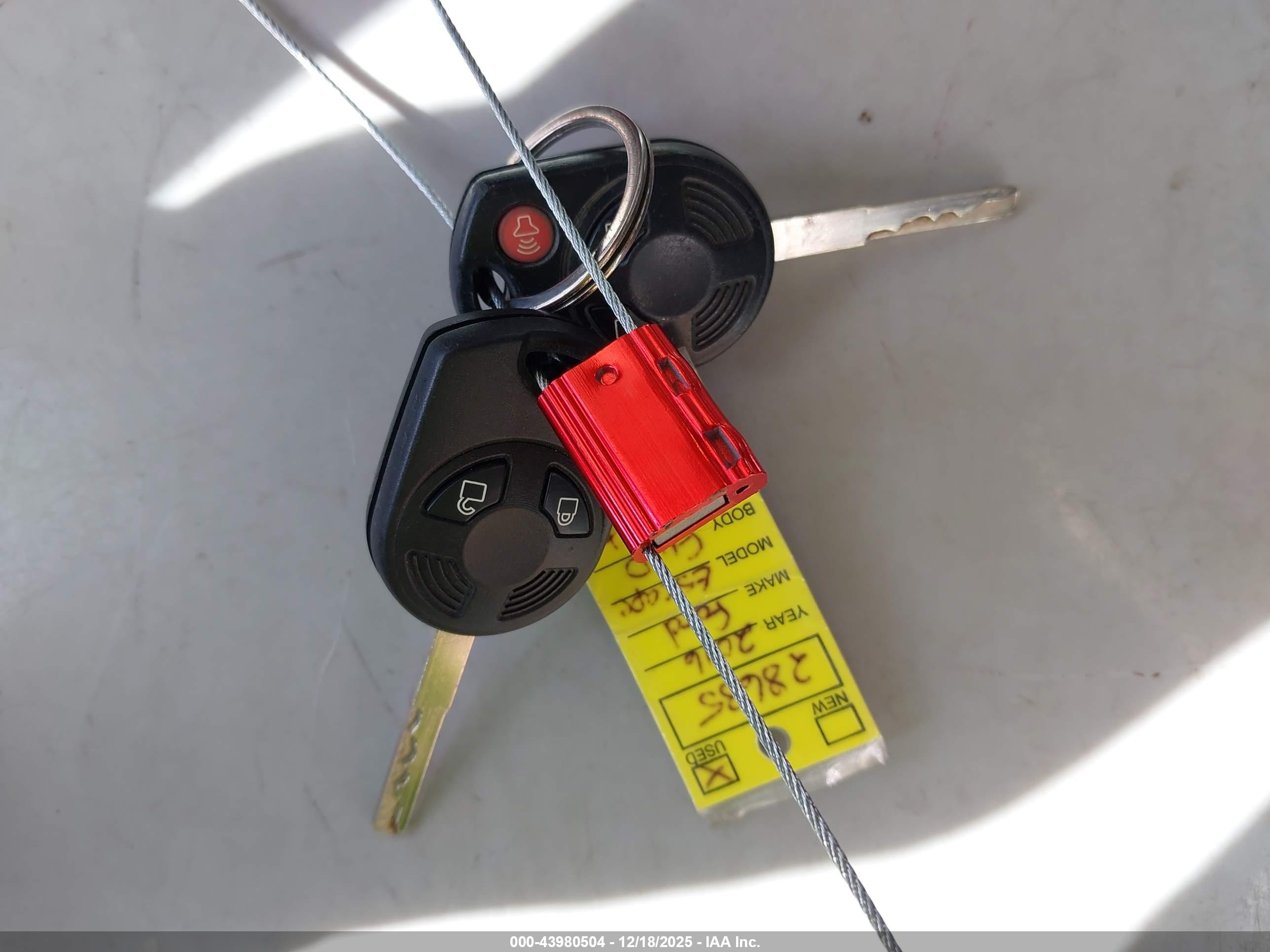 FORD ESCAPE image 11