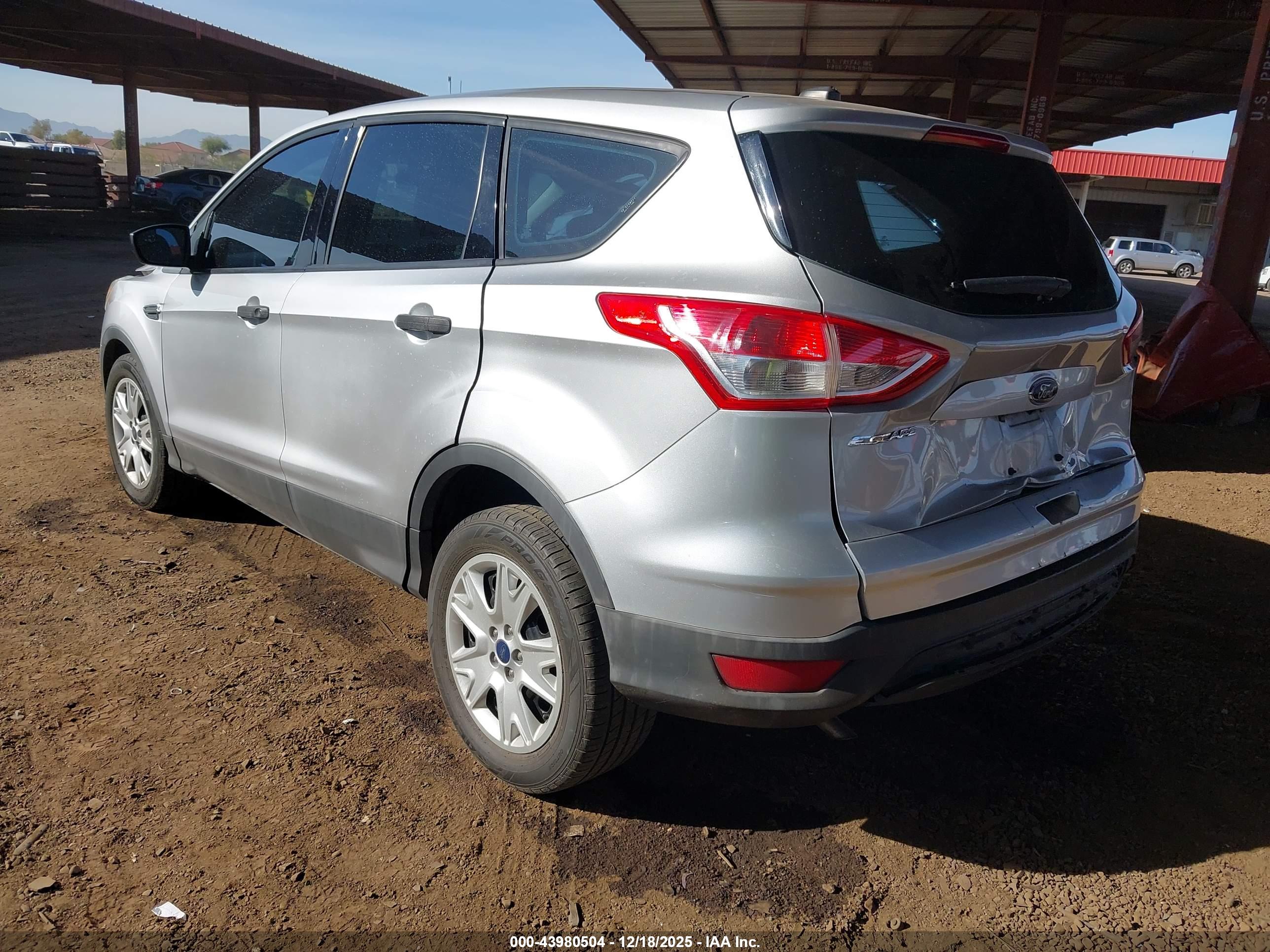FORD ESCAPE image 3