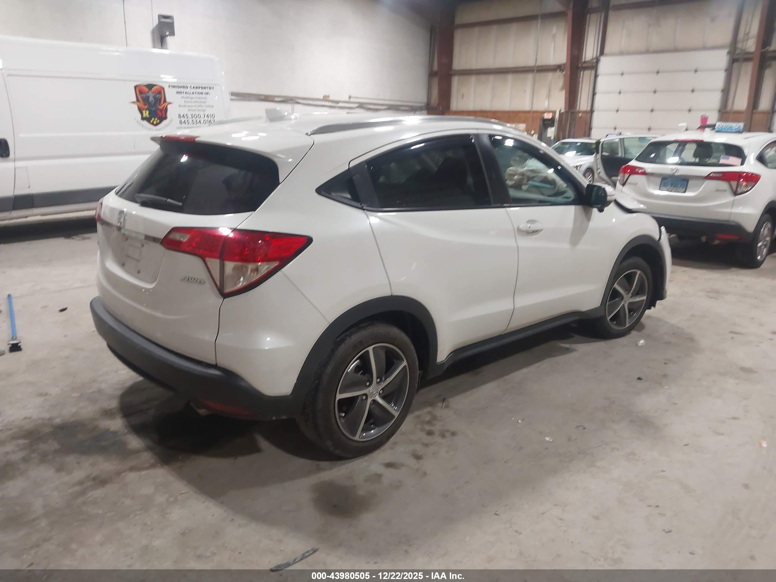 HONDA HR-V image 4