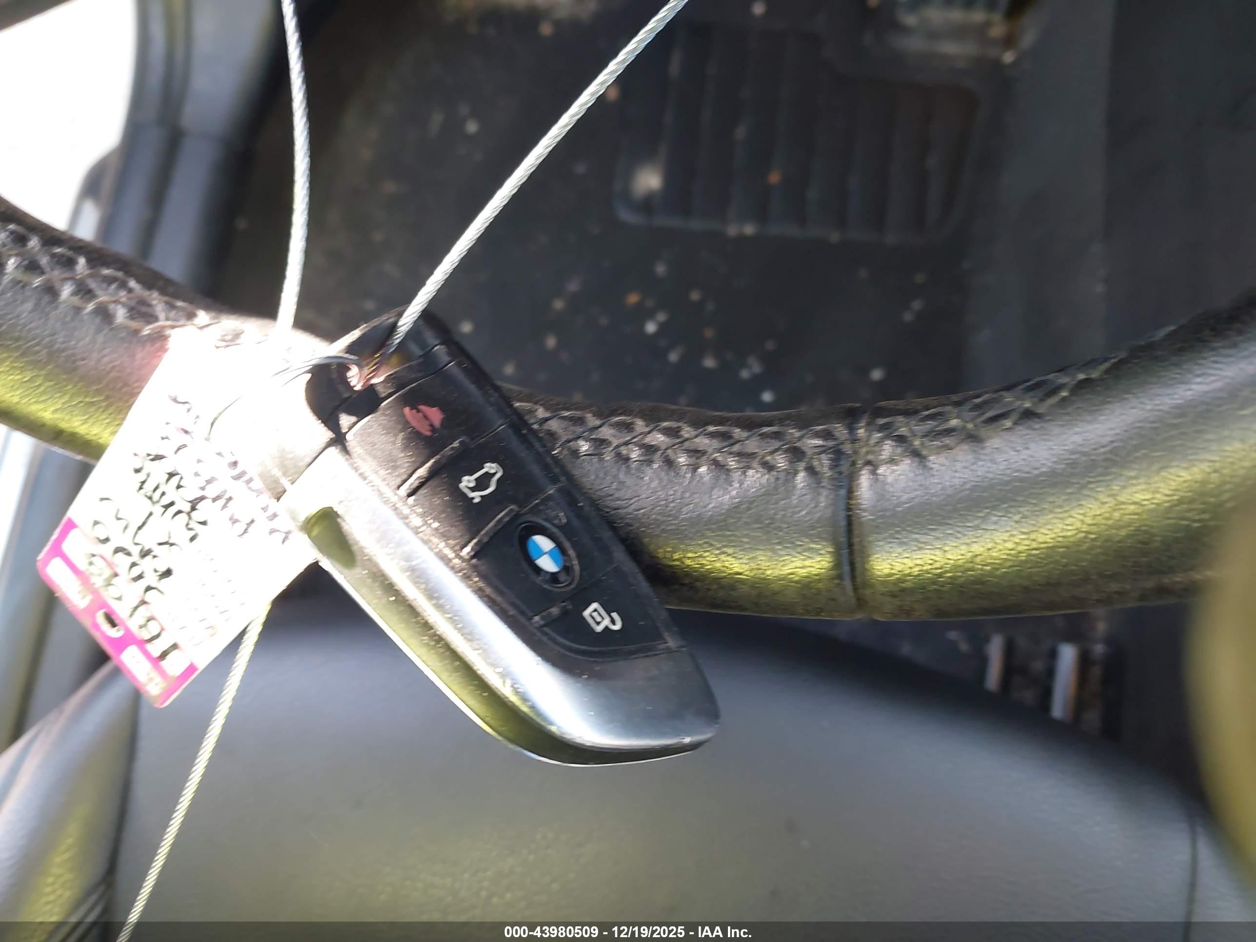 BMW X1 image 11