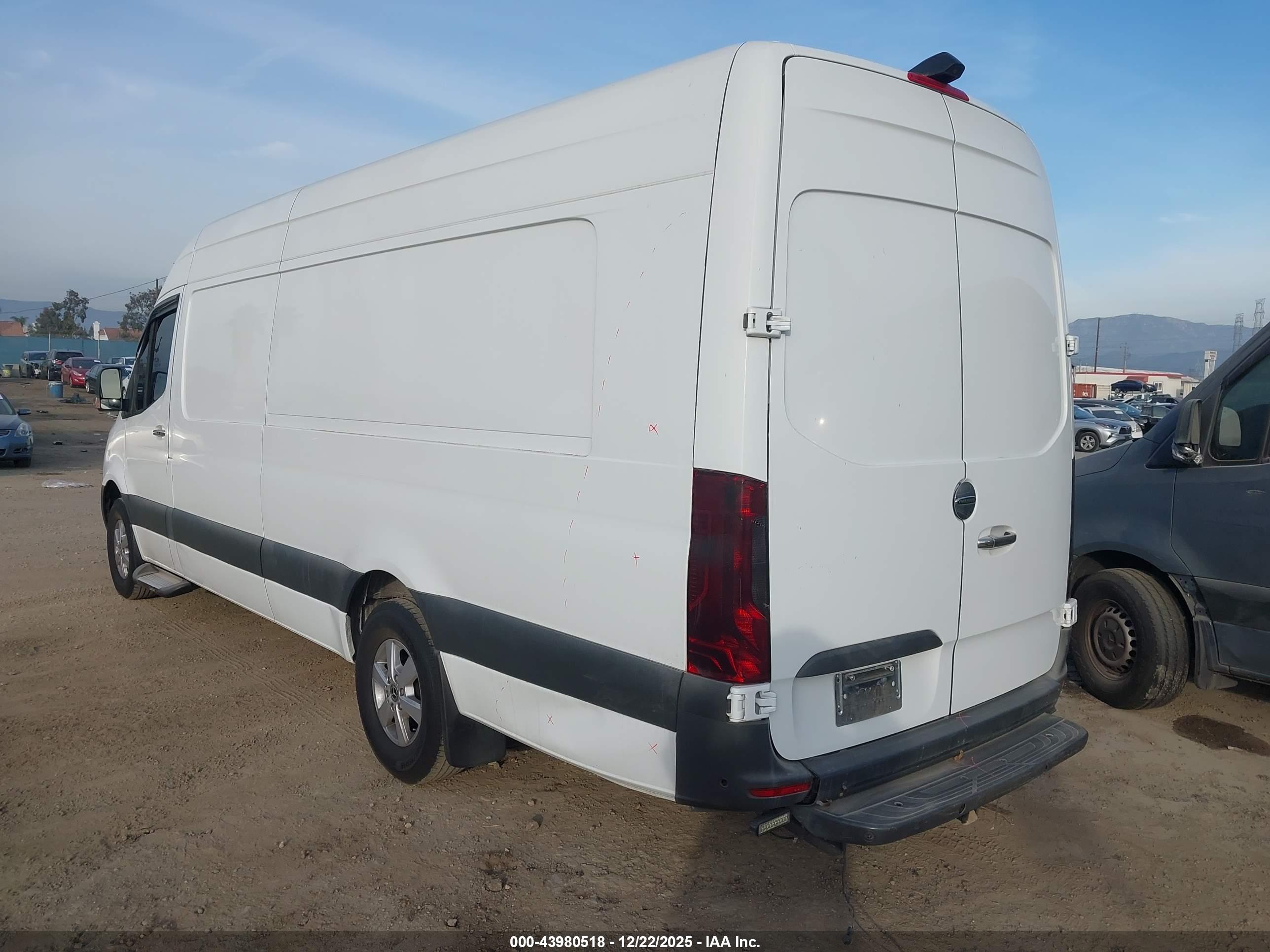 FREIGHTLINER SPRINTER image 3