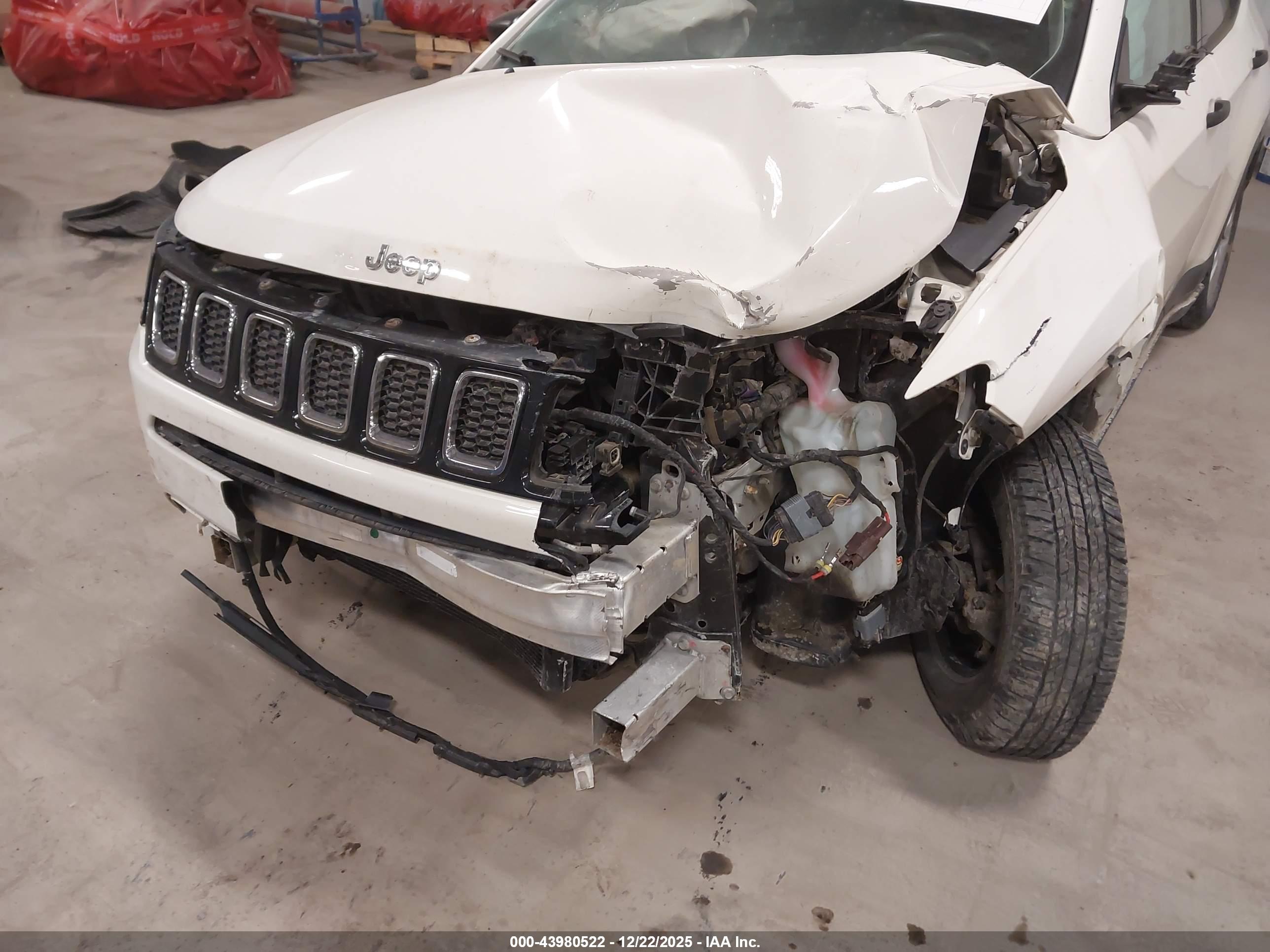 JEEP NEW image 6