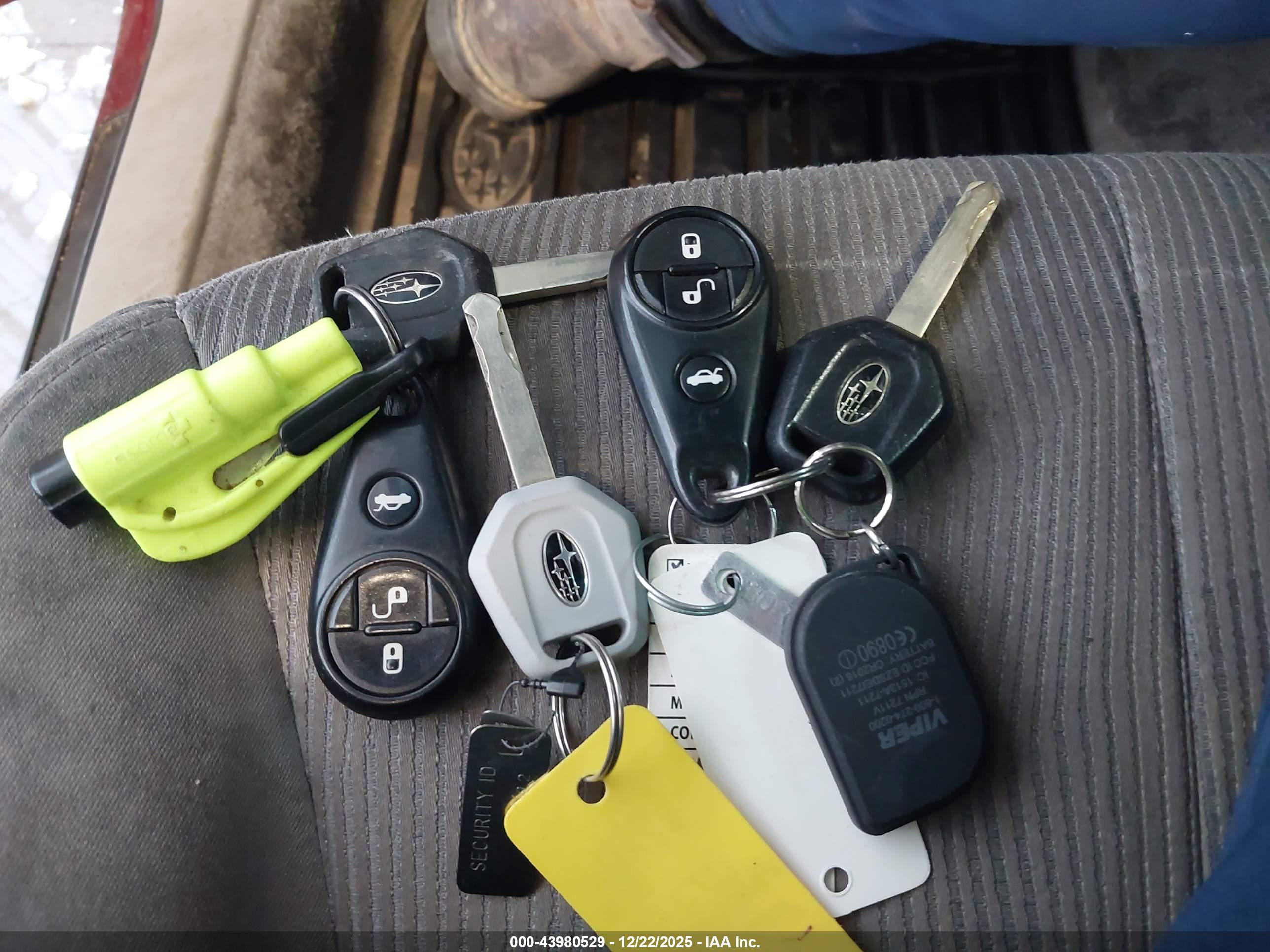 SUBARU FORESTER image 11
