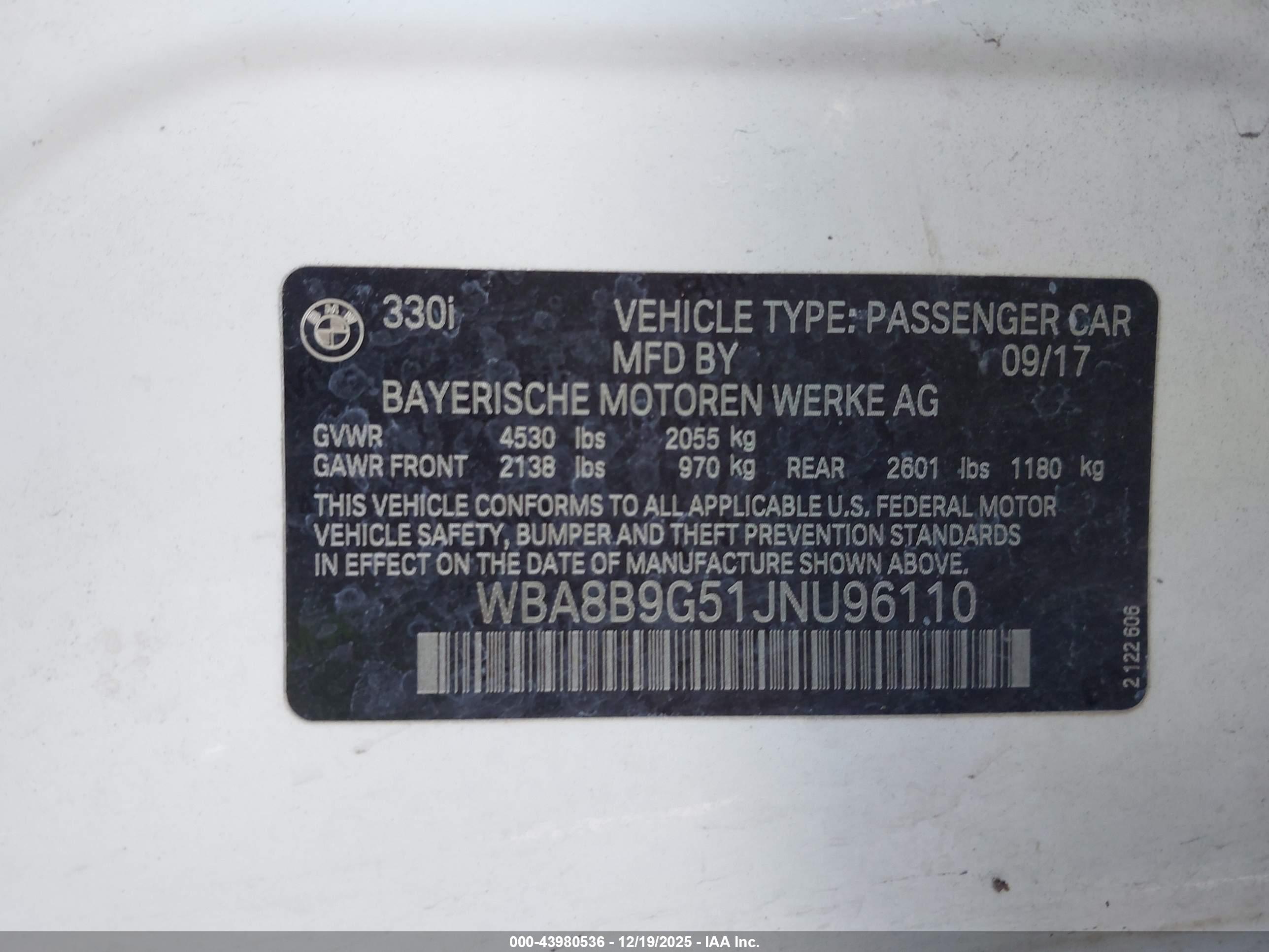 BMW 330I image 9