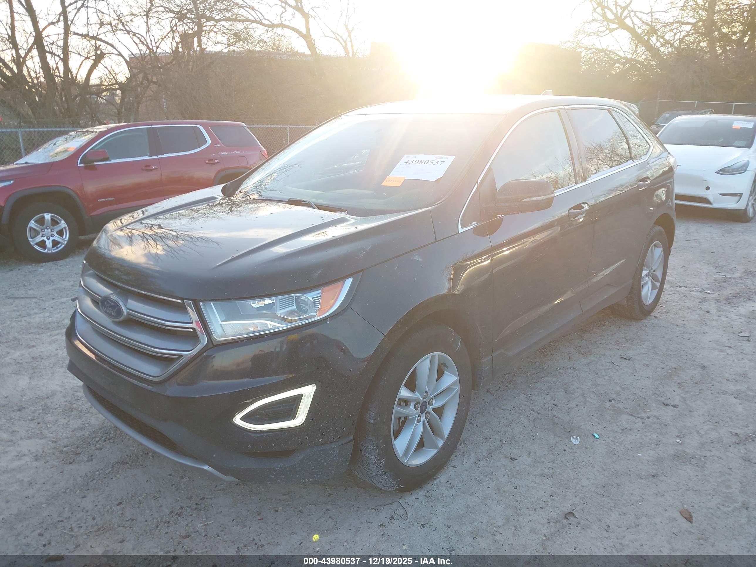 FORD EDGE image 2