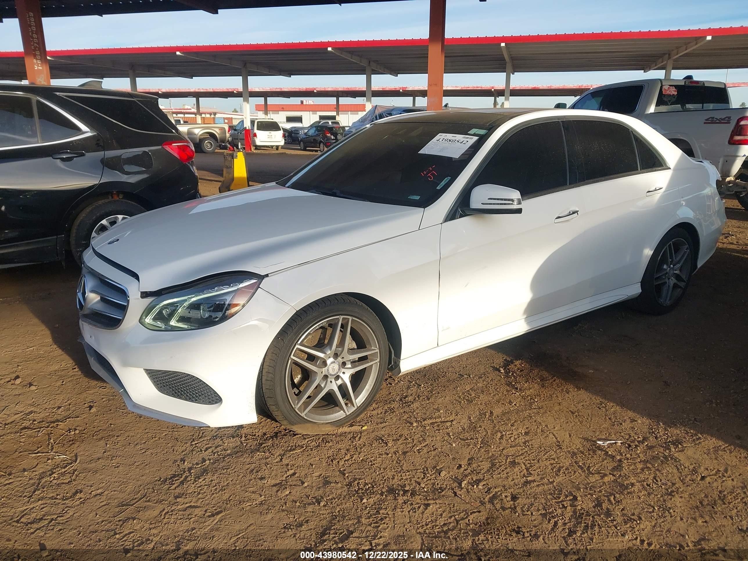 MERCEDES-BENZ E image 2
