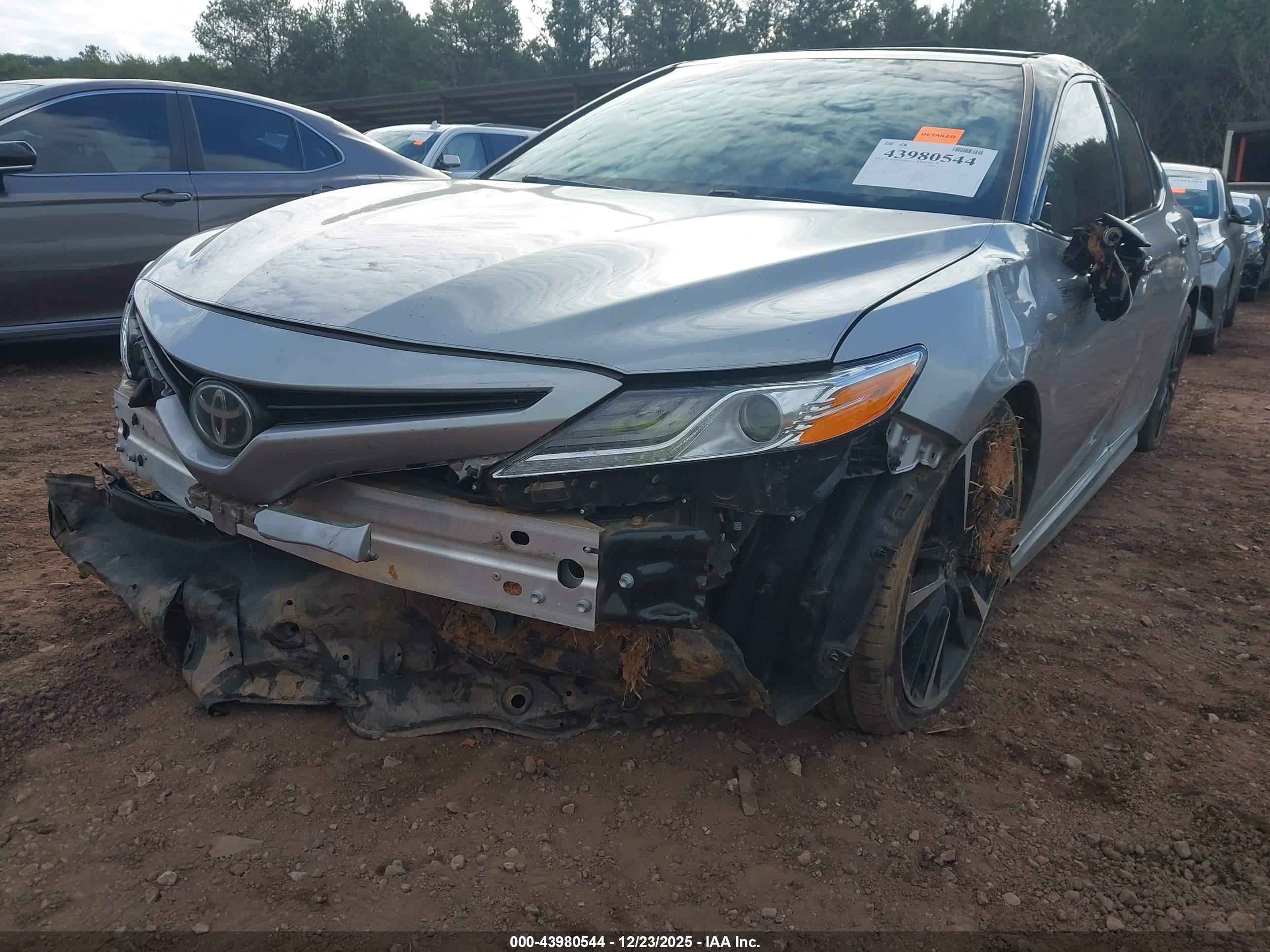 TOYOTA CAMRY image 6