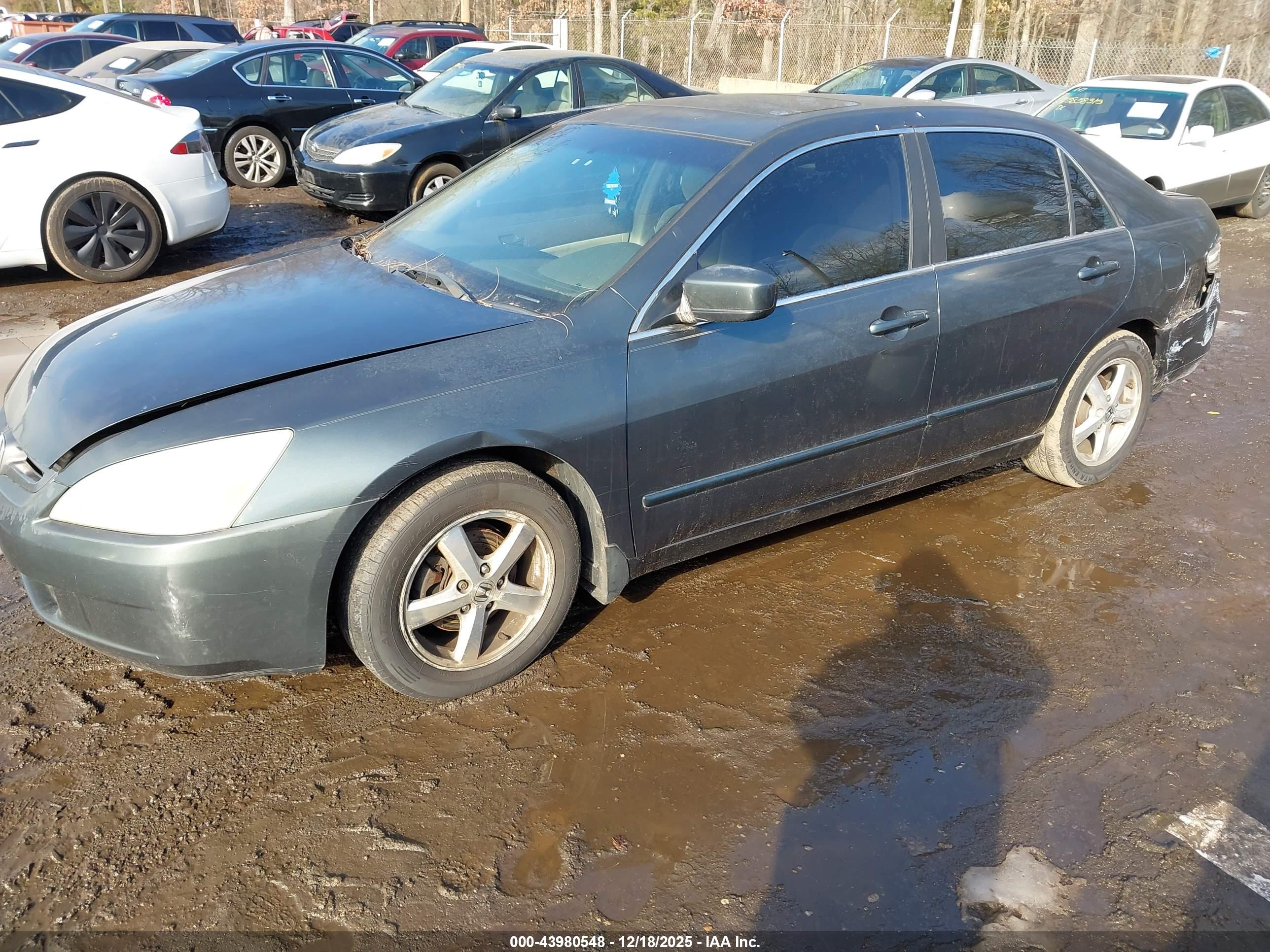 HONDA ACCORD image 2