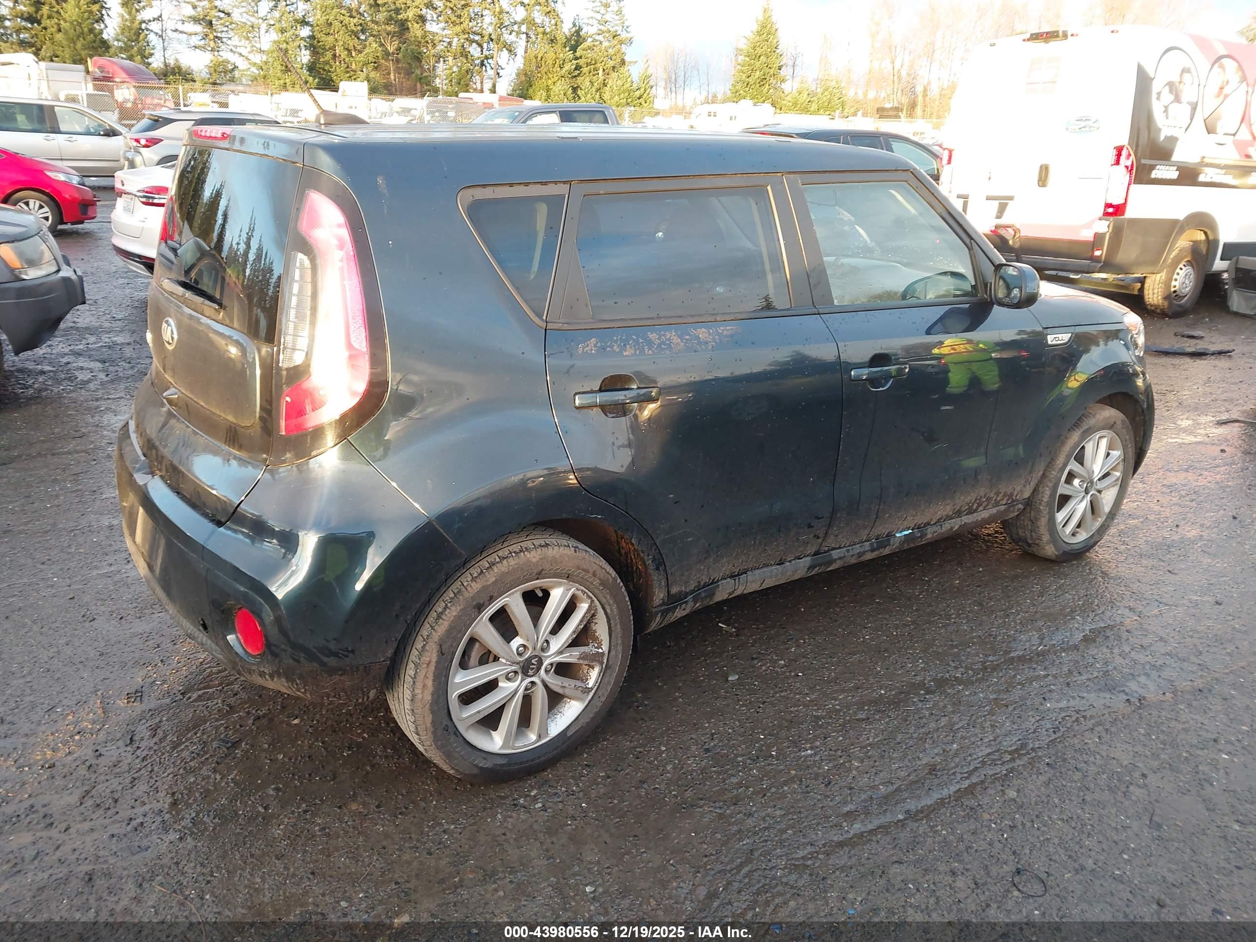 KIA SOUL image 4