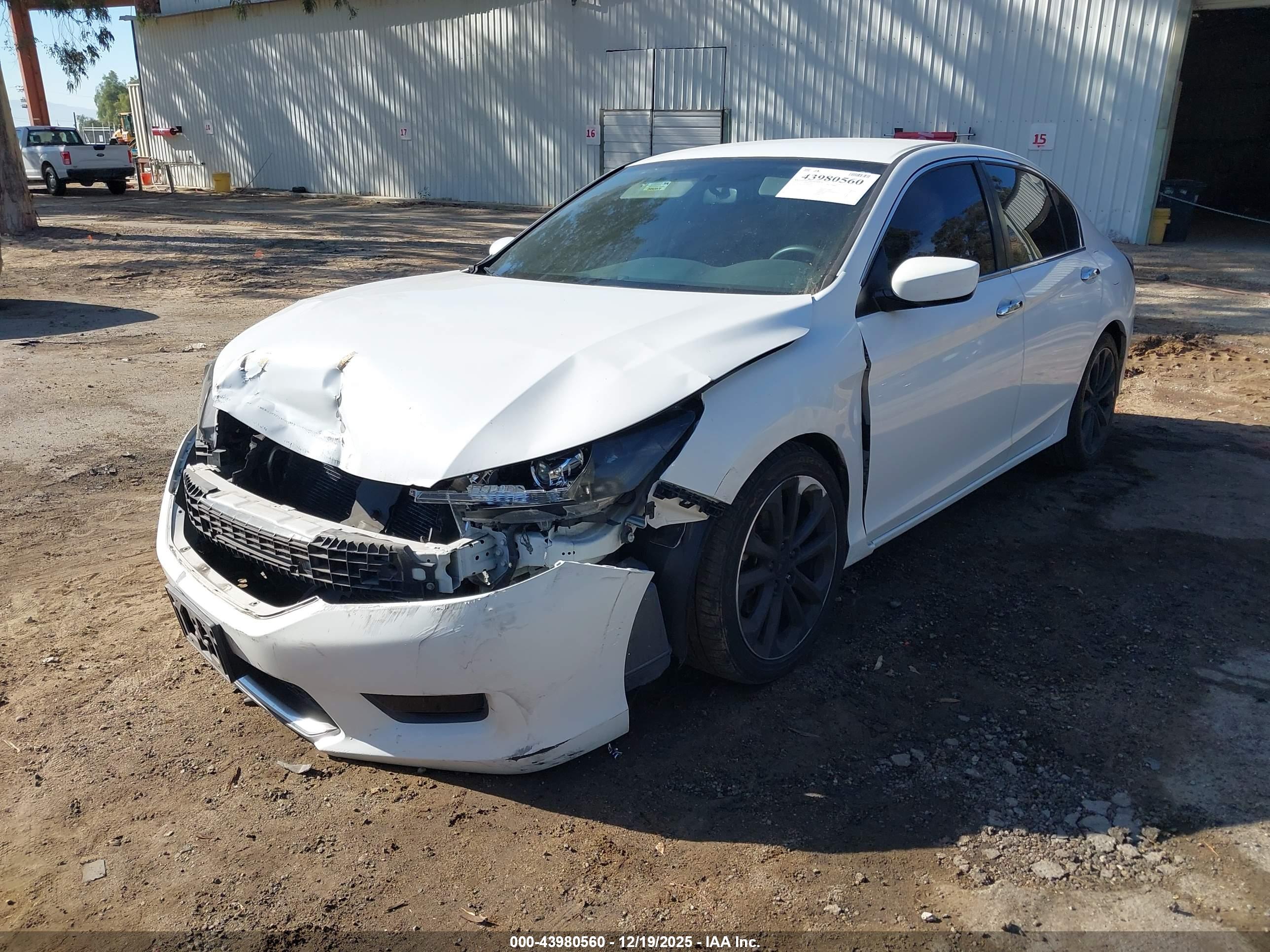 HONDA ACCORD image 2