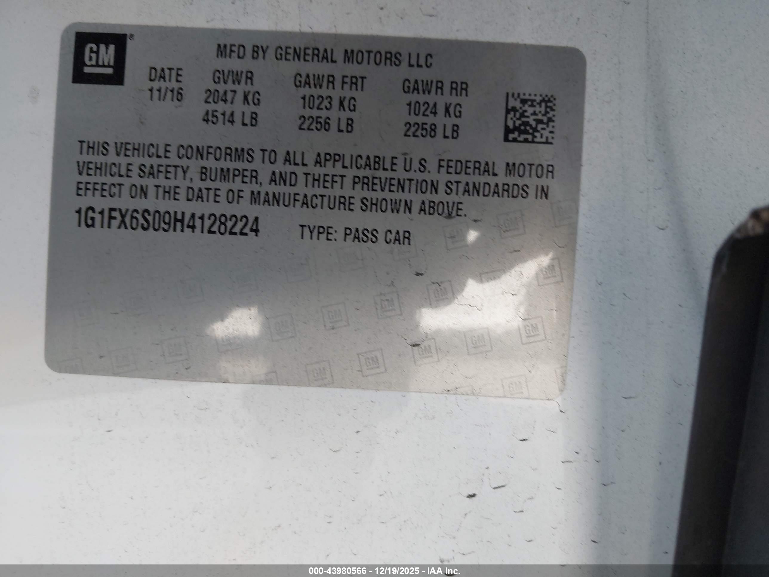 CHEVROLET BOLT image 9