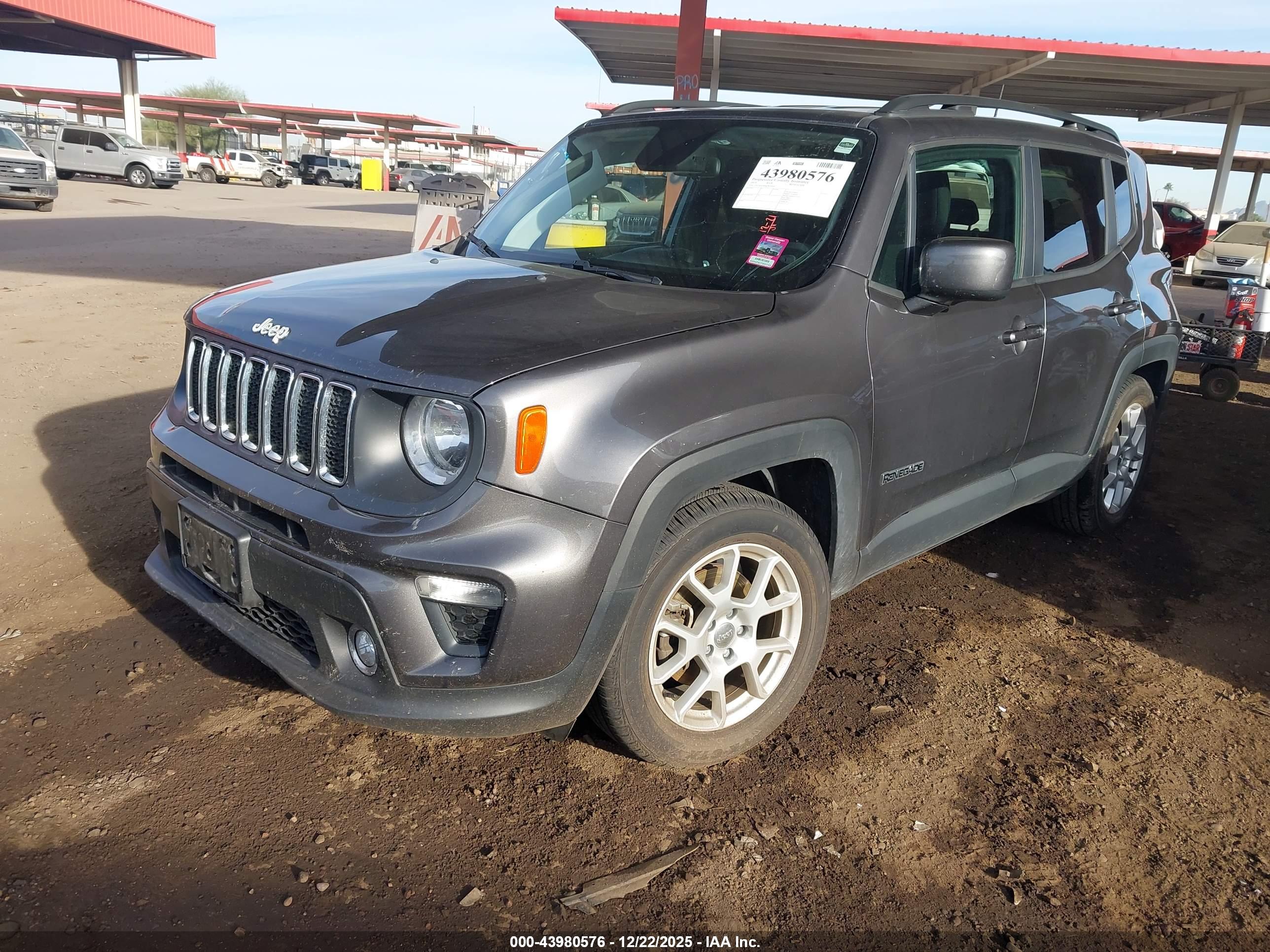 JEEP RENEGADE image 2