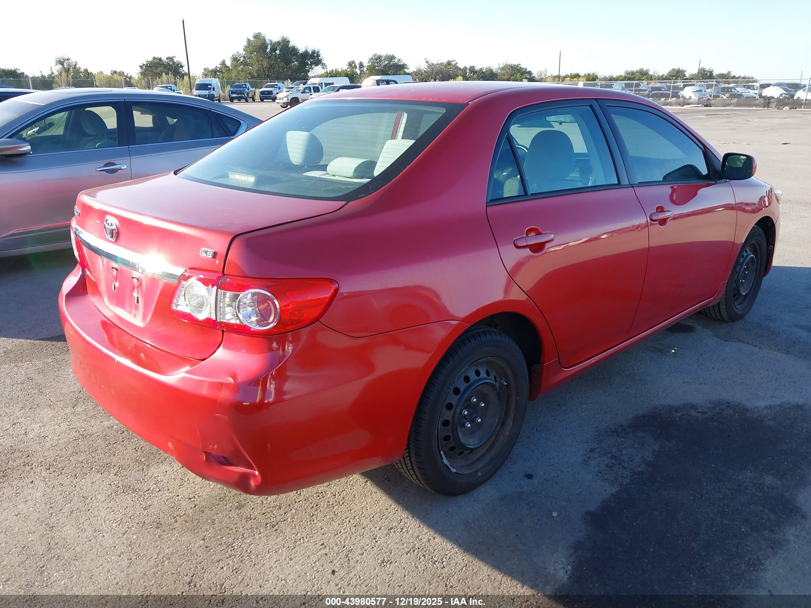 TOYOTA COROLLA image 4