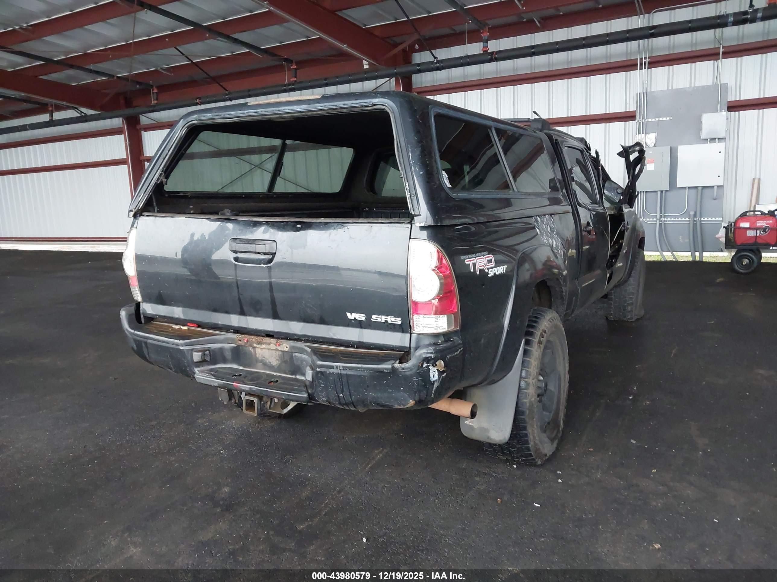 TOYOTA TACOMA image 4