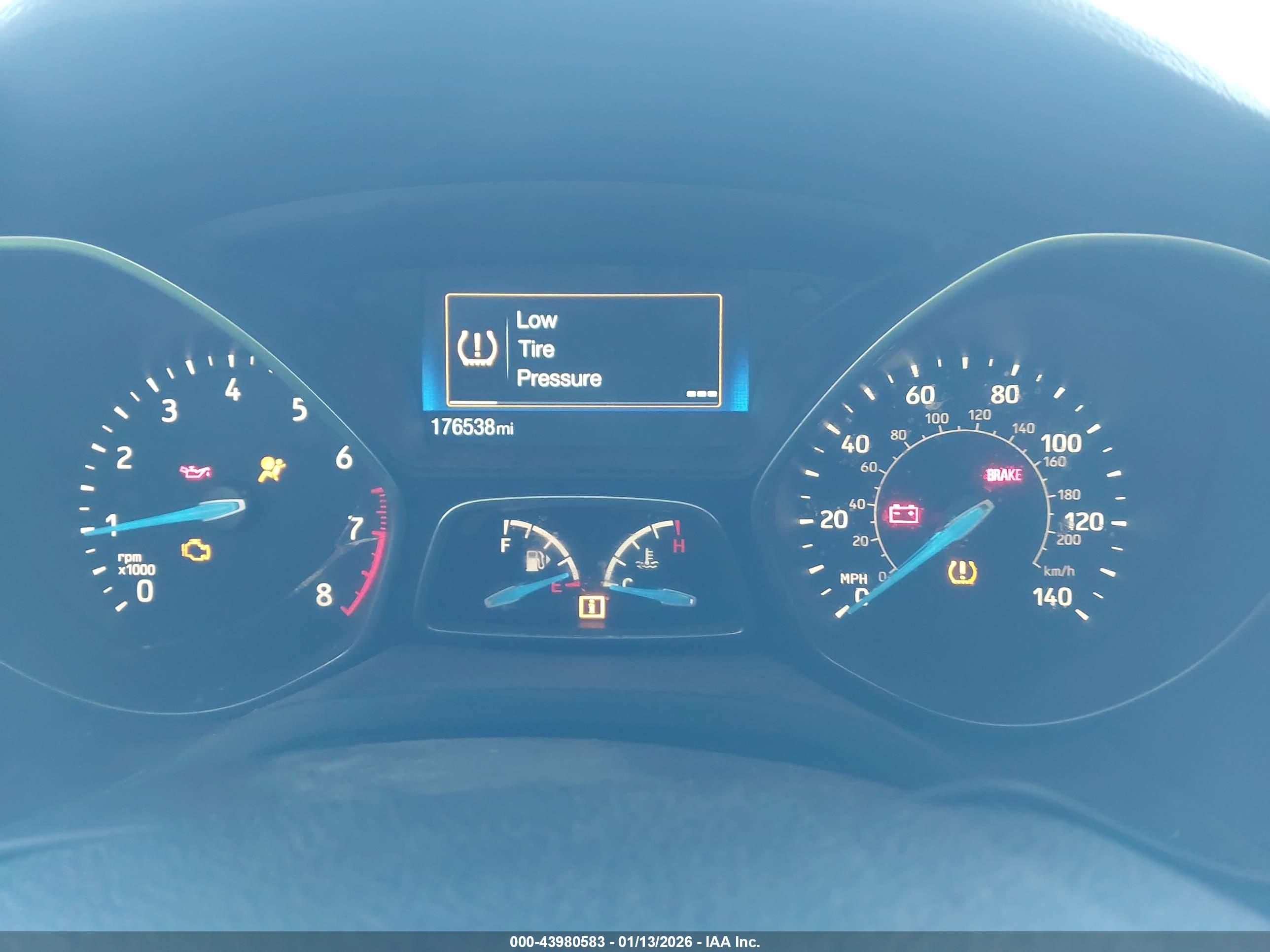FORD FOCUS image 7