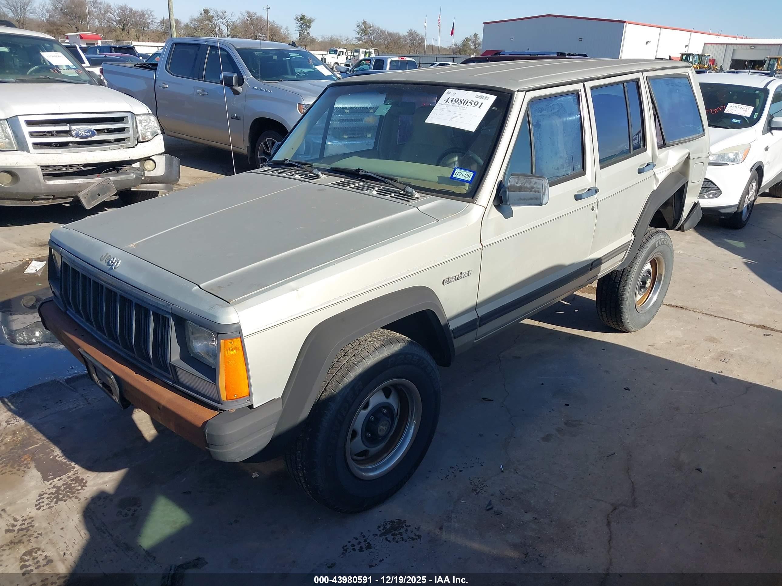JEEP CHEROKEE image 2