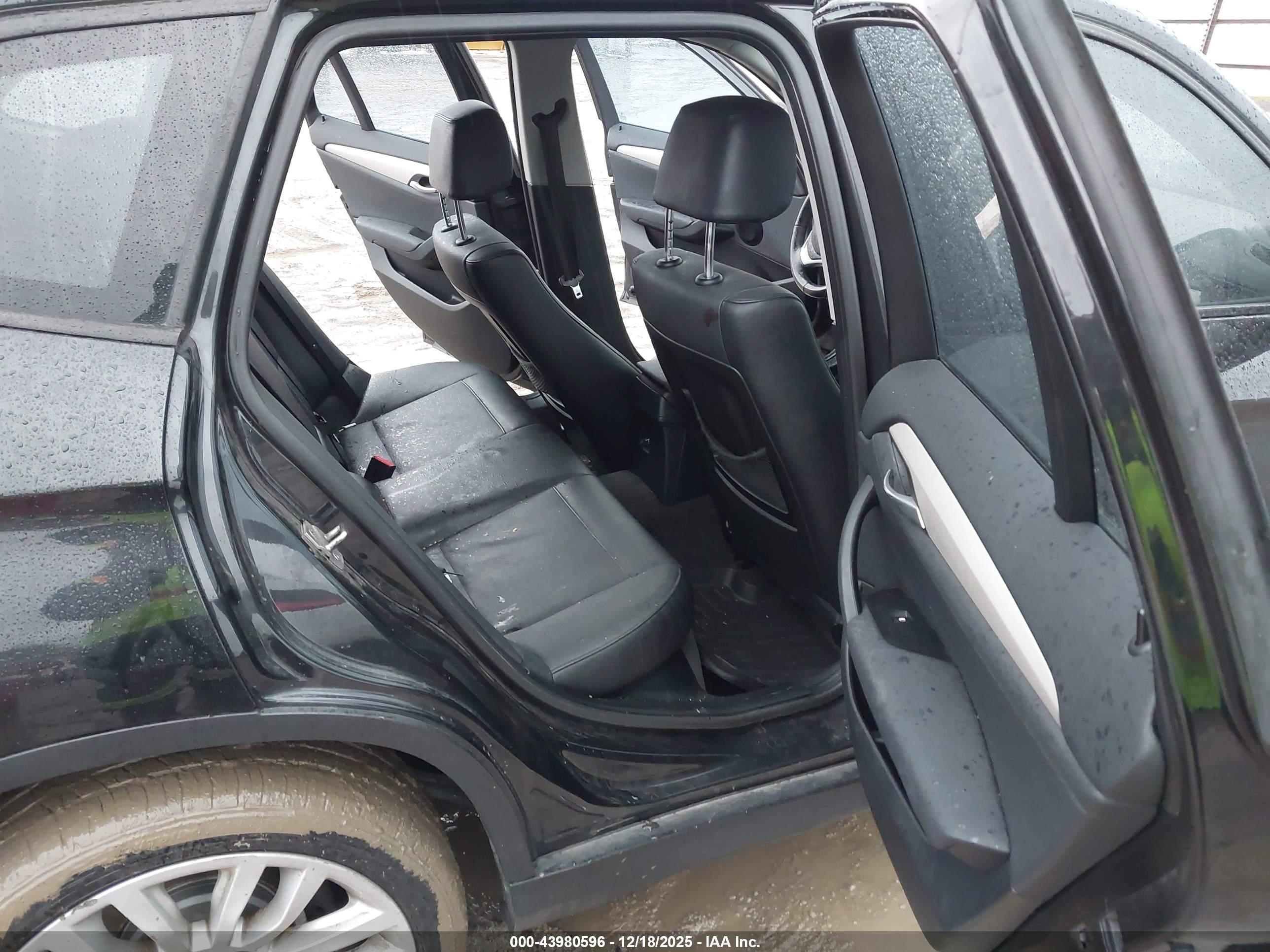 BMW X1 image 8