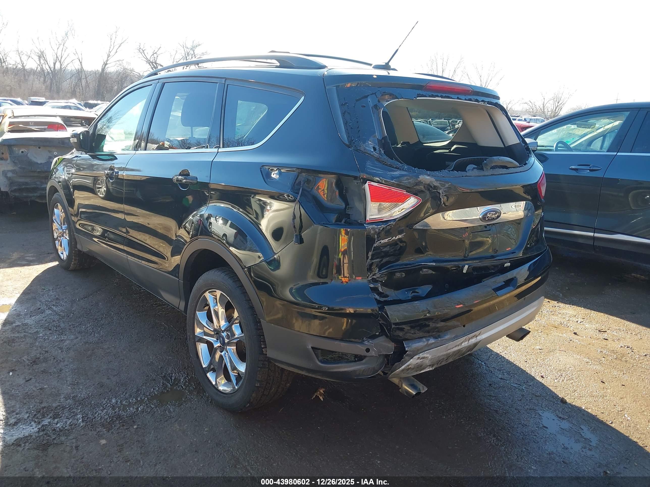 FORD ESCAPE image 3