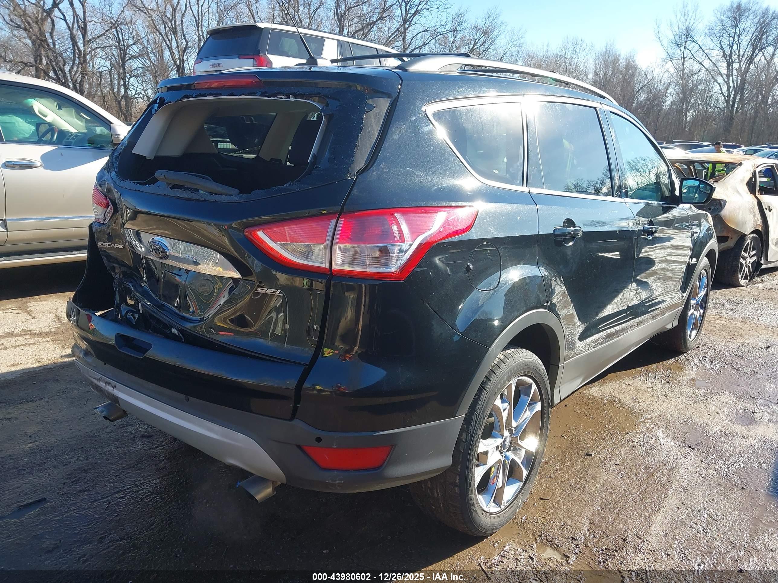 FORD ESCAPE image 4