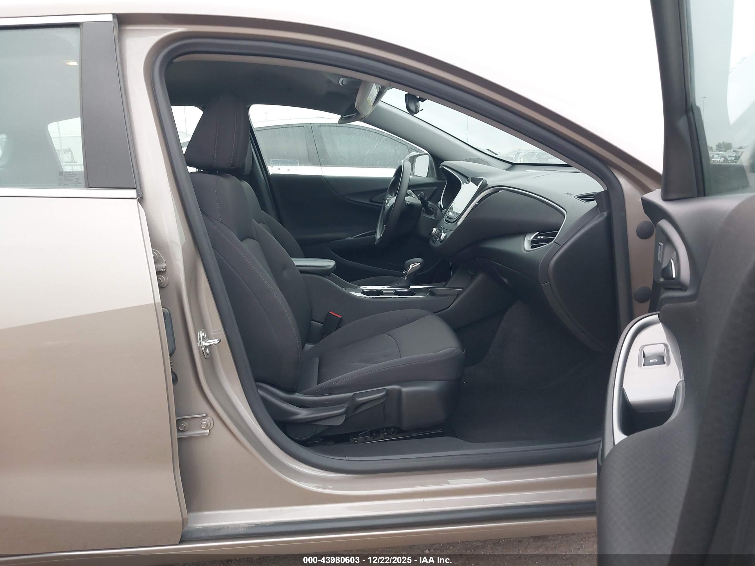 CHEVROLET MALIBU image 5