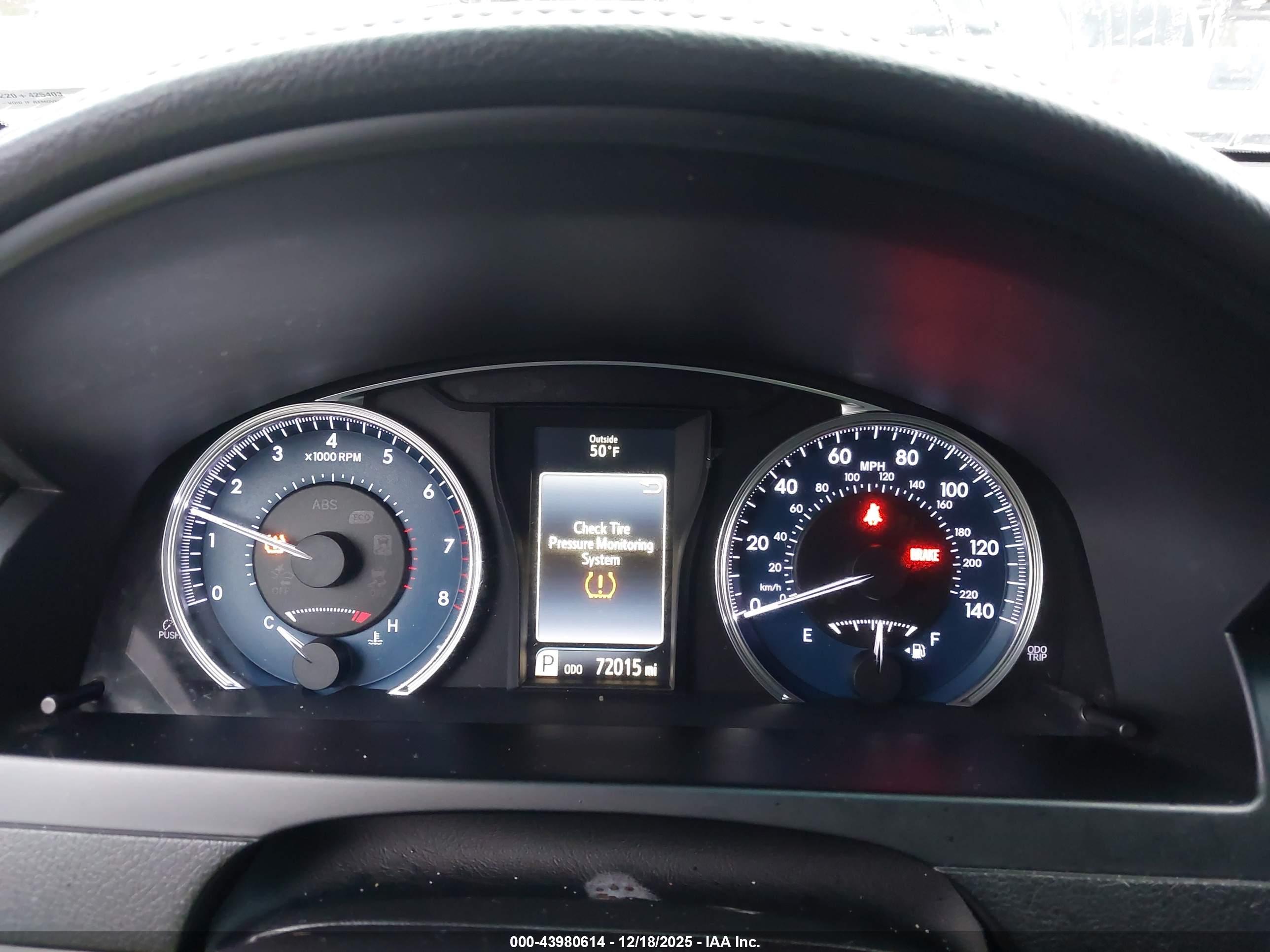 TOYOTA CAMRY image 7