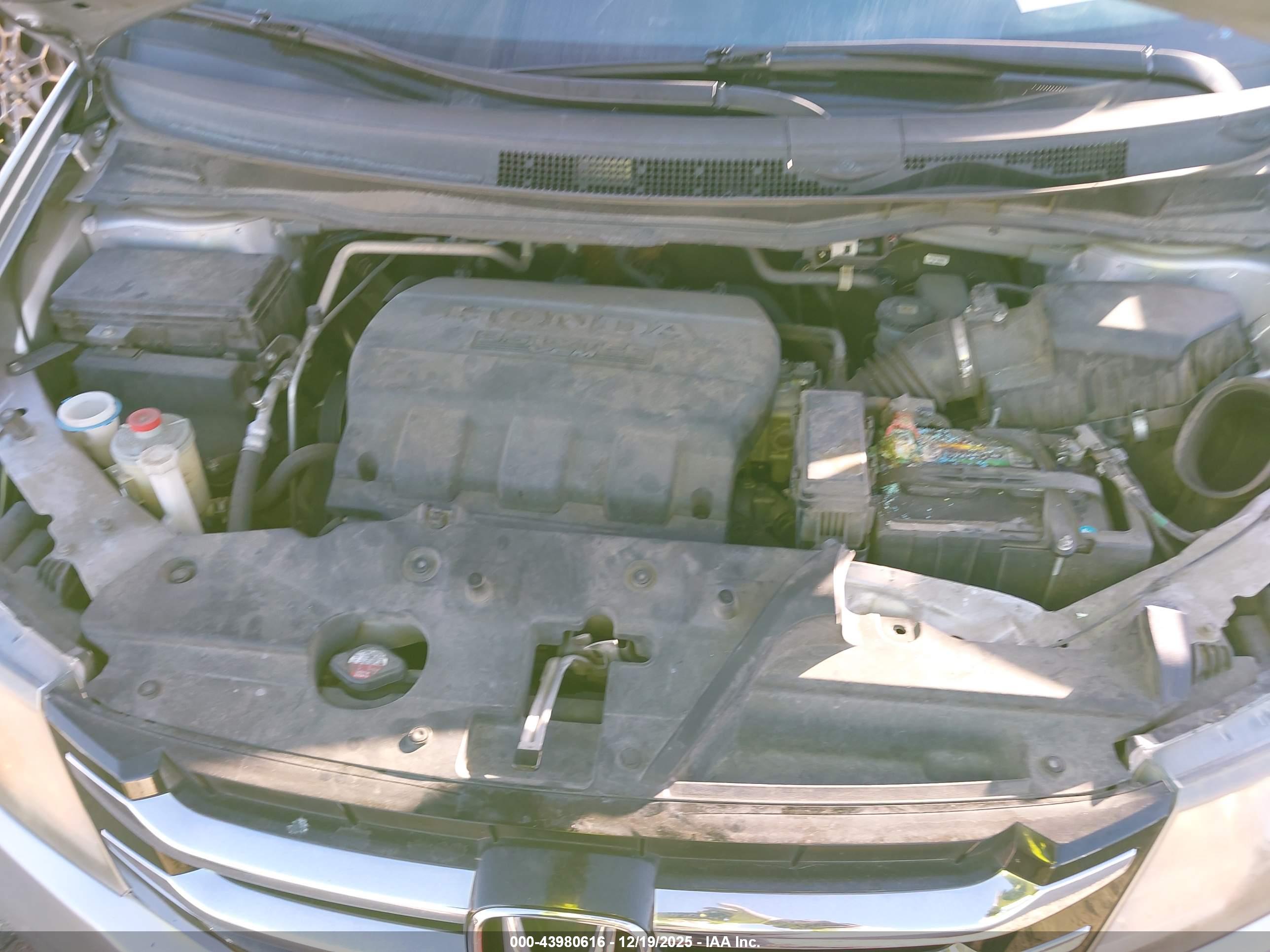 HONDA ODYSSEY image 10