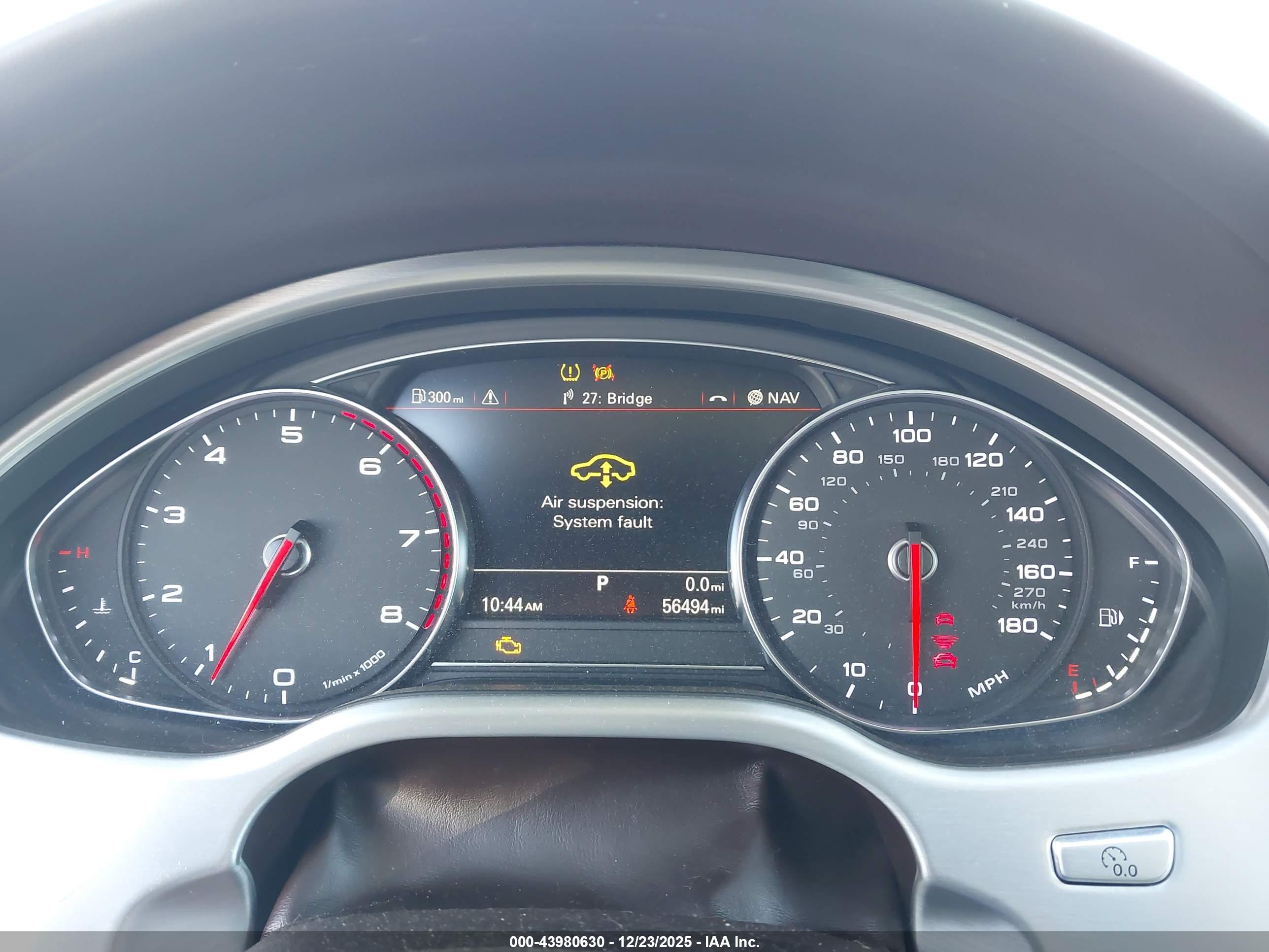 AUDI A8 image 7
