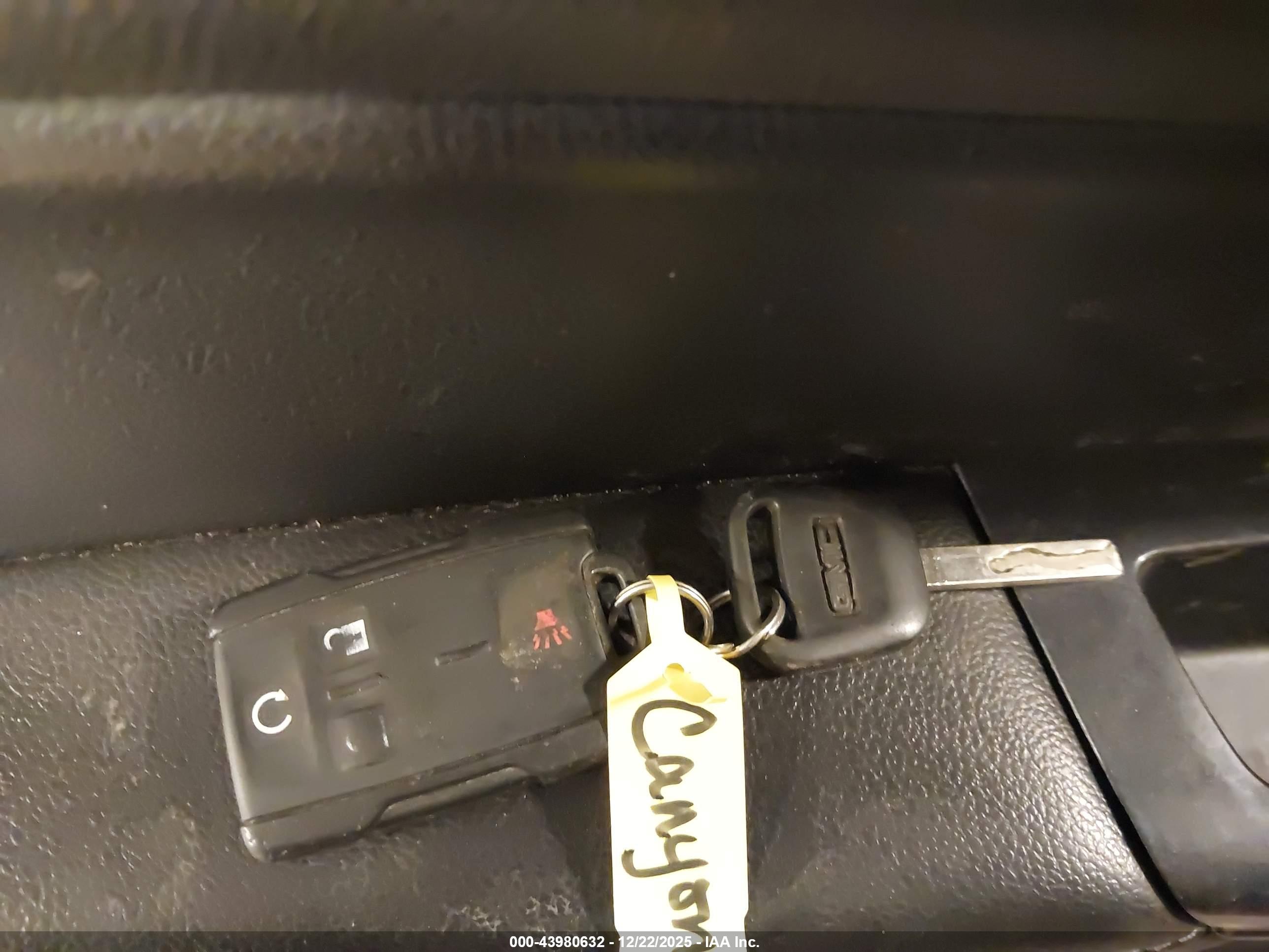 GMC CANYON image 11