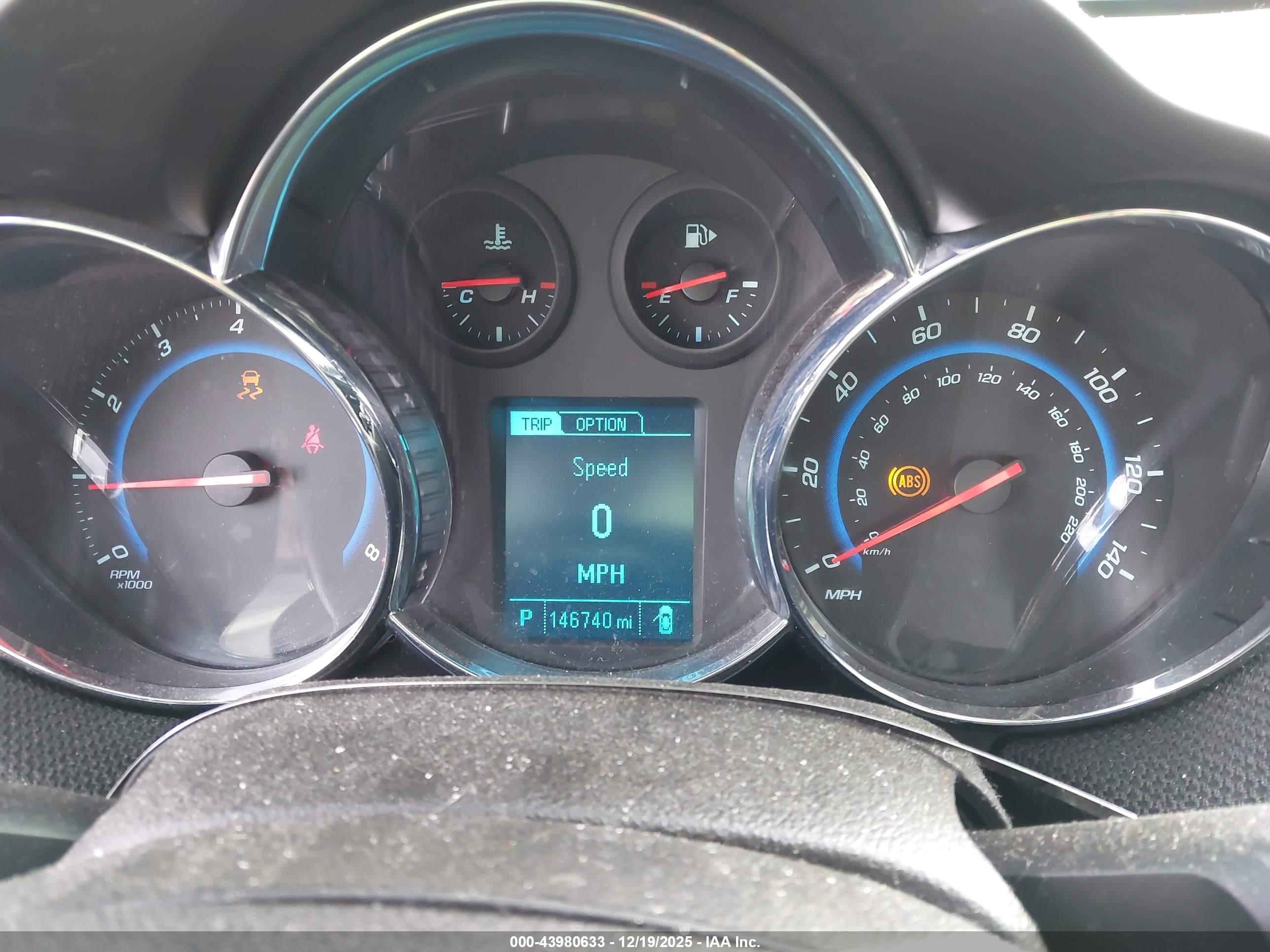 CHEVROLET CRUZE image 7