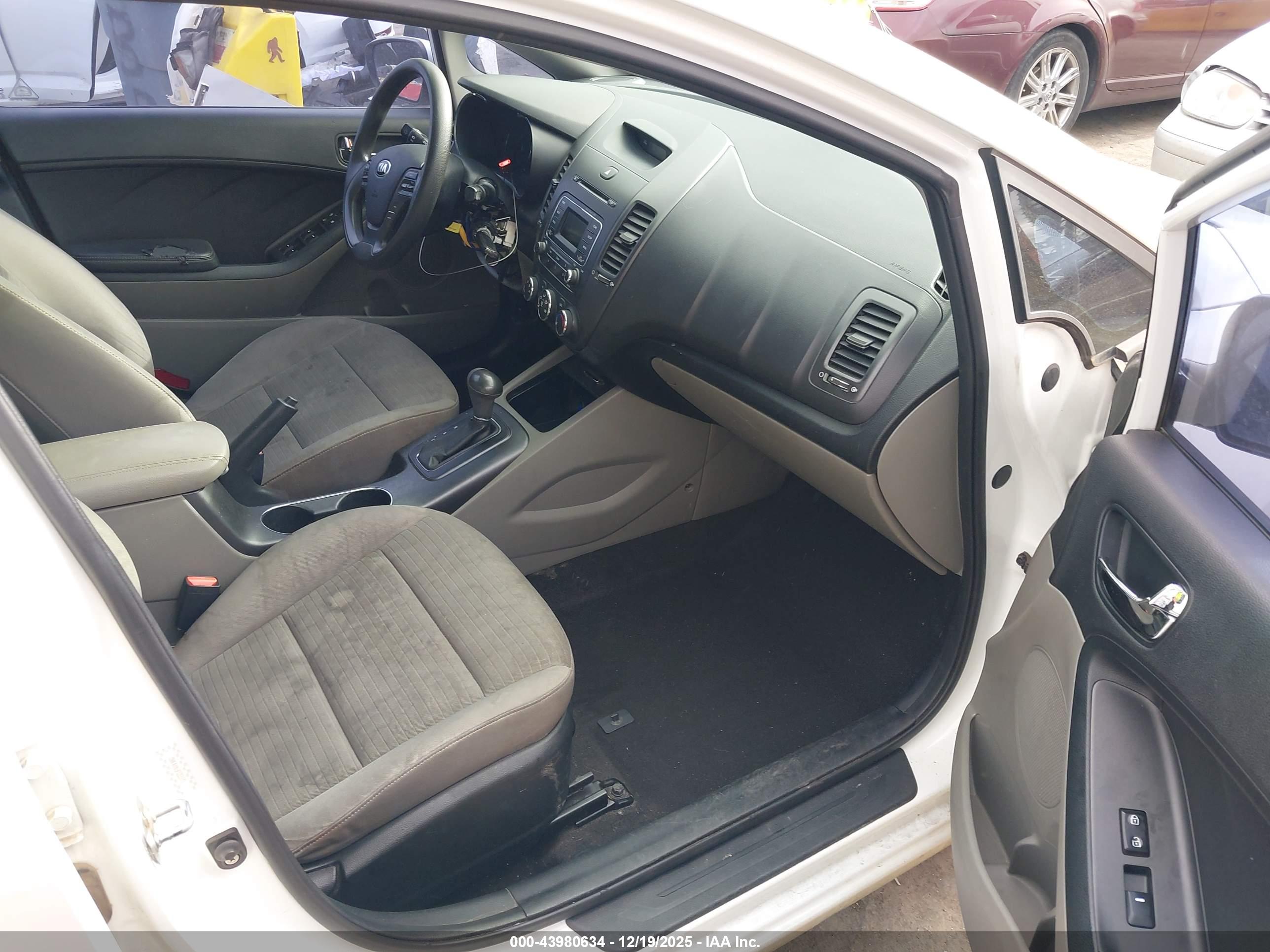 KIA FORTE image 5