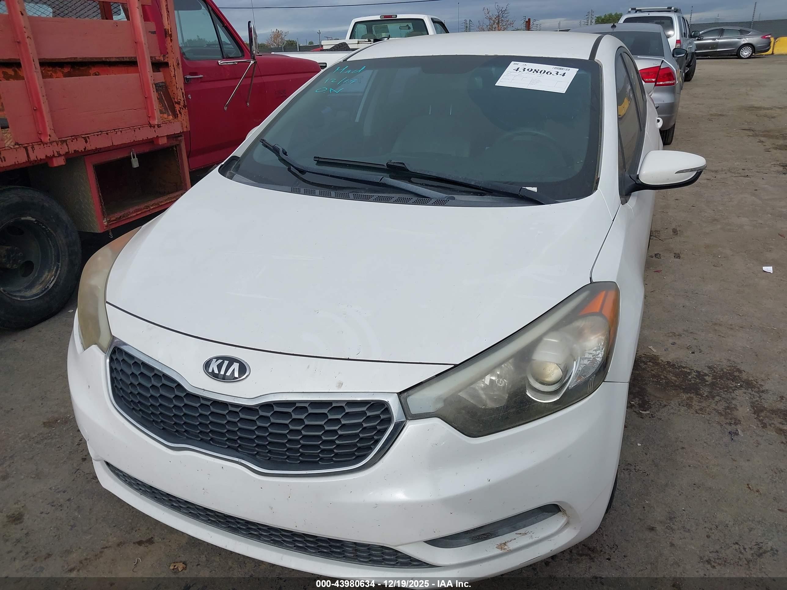 KIA FORTE image 6