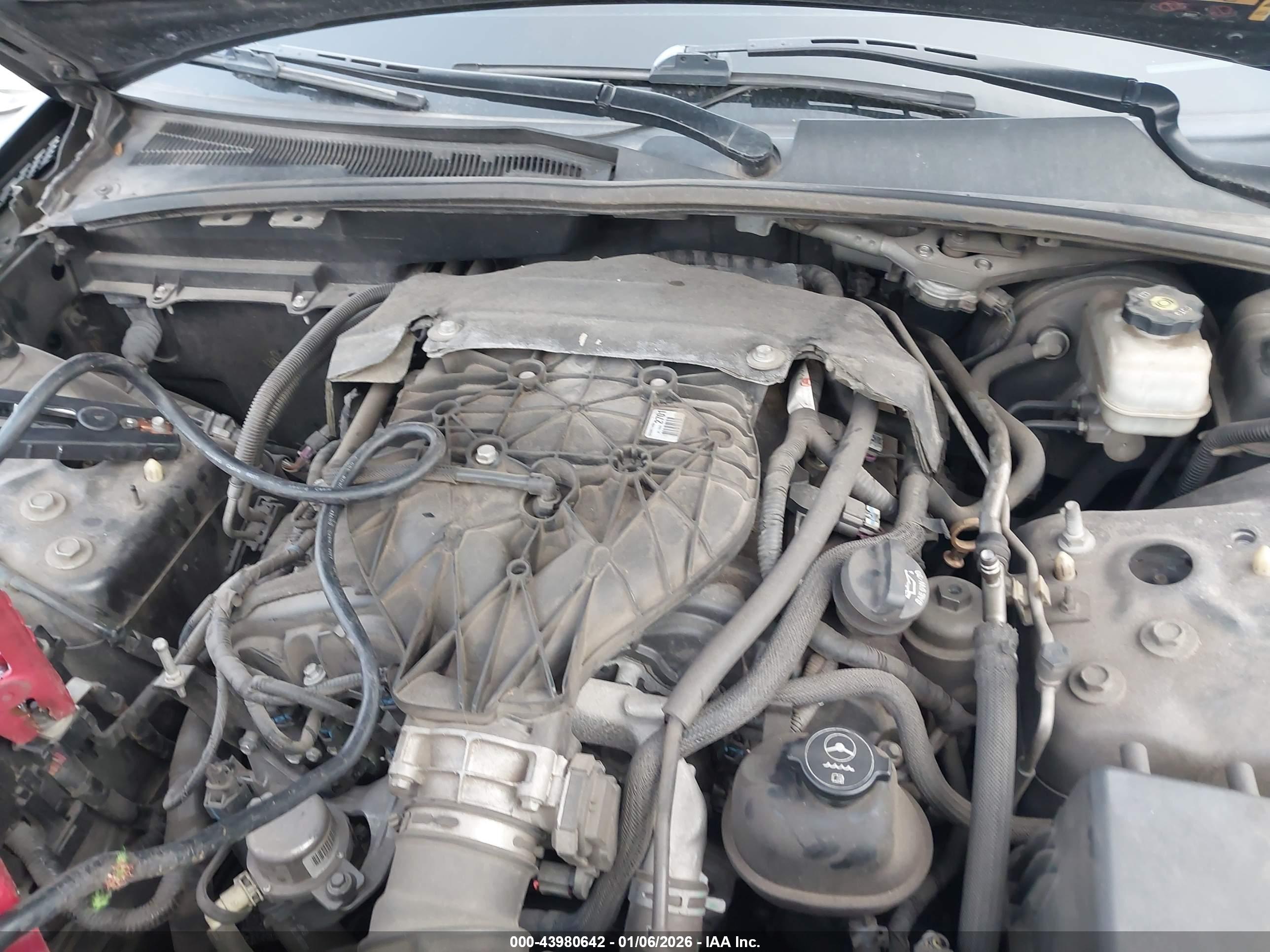 CADILLAC CTS image 10