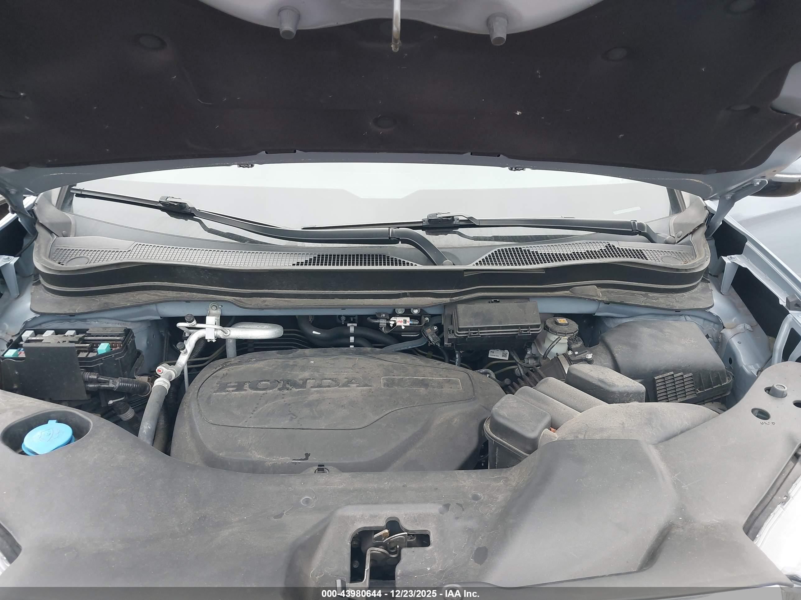 HONDA RIDGELINE image 10