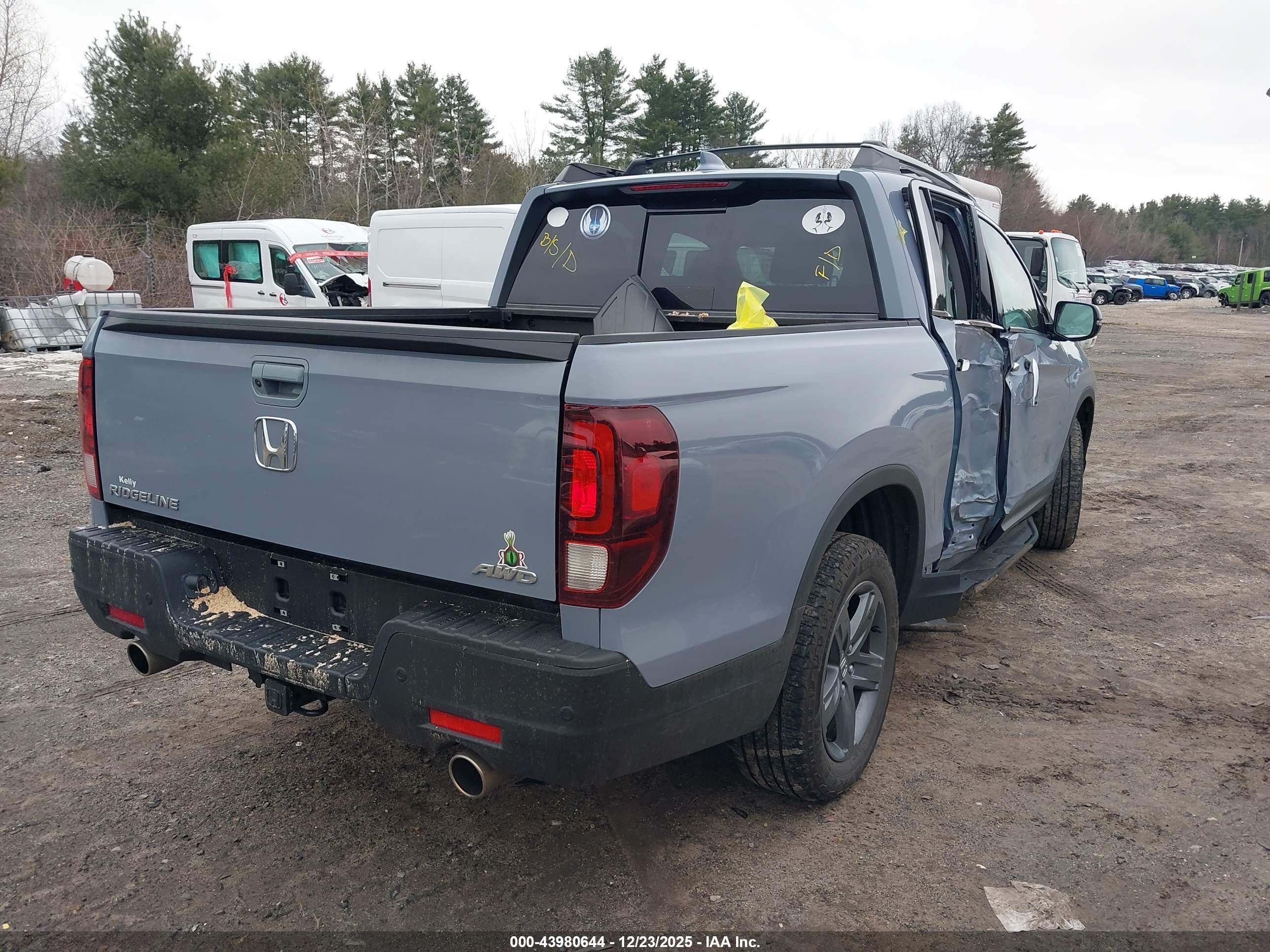 HONDA RIDGELINE image 4