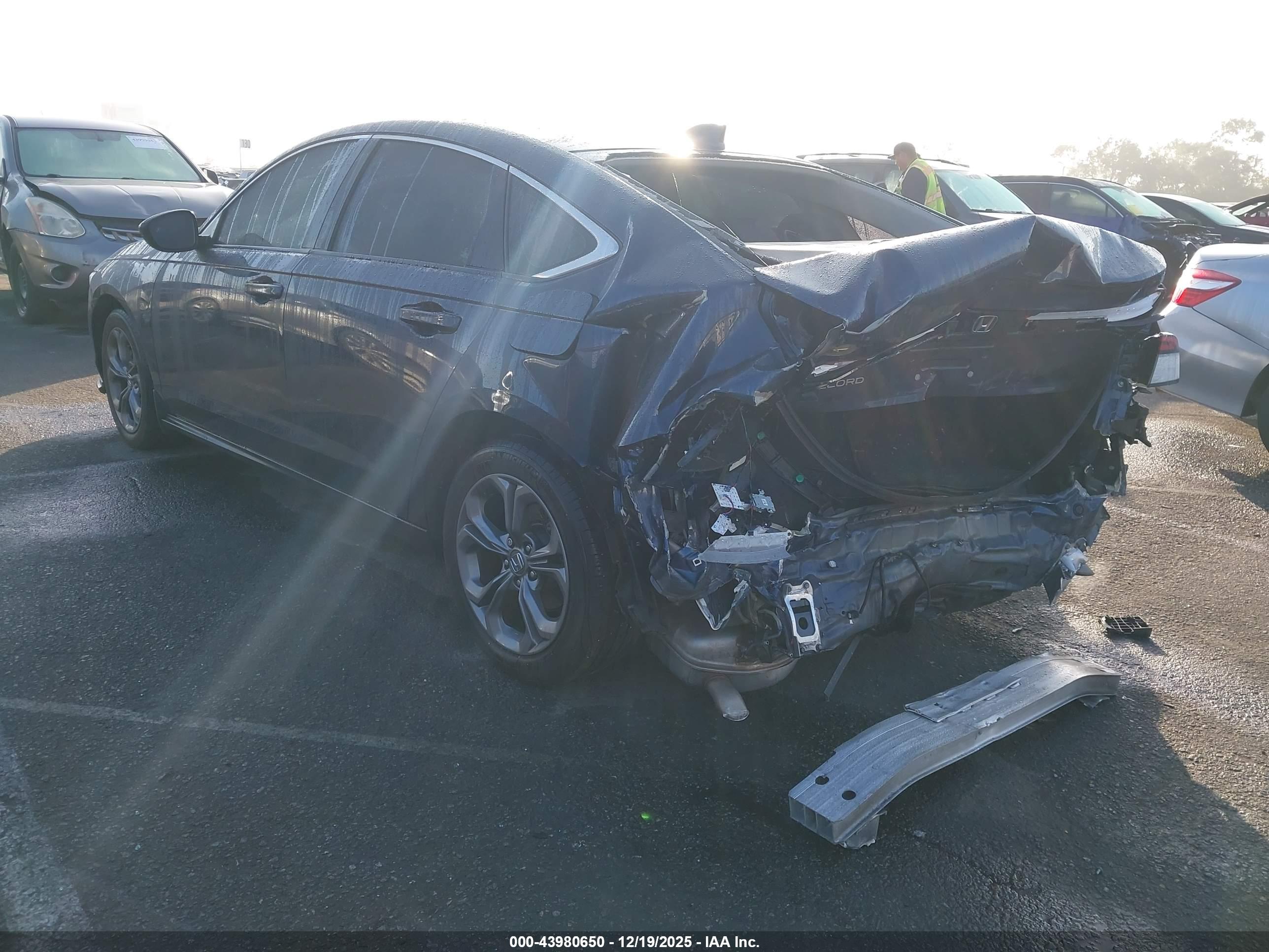 HONDA ACCORD image 3