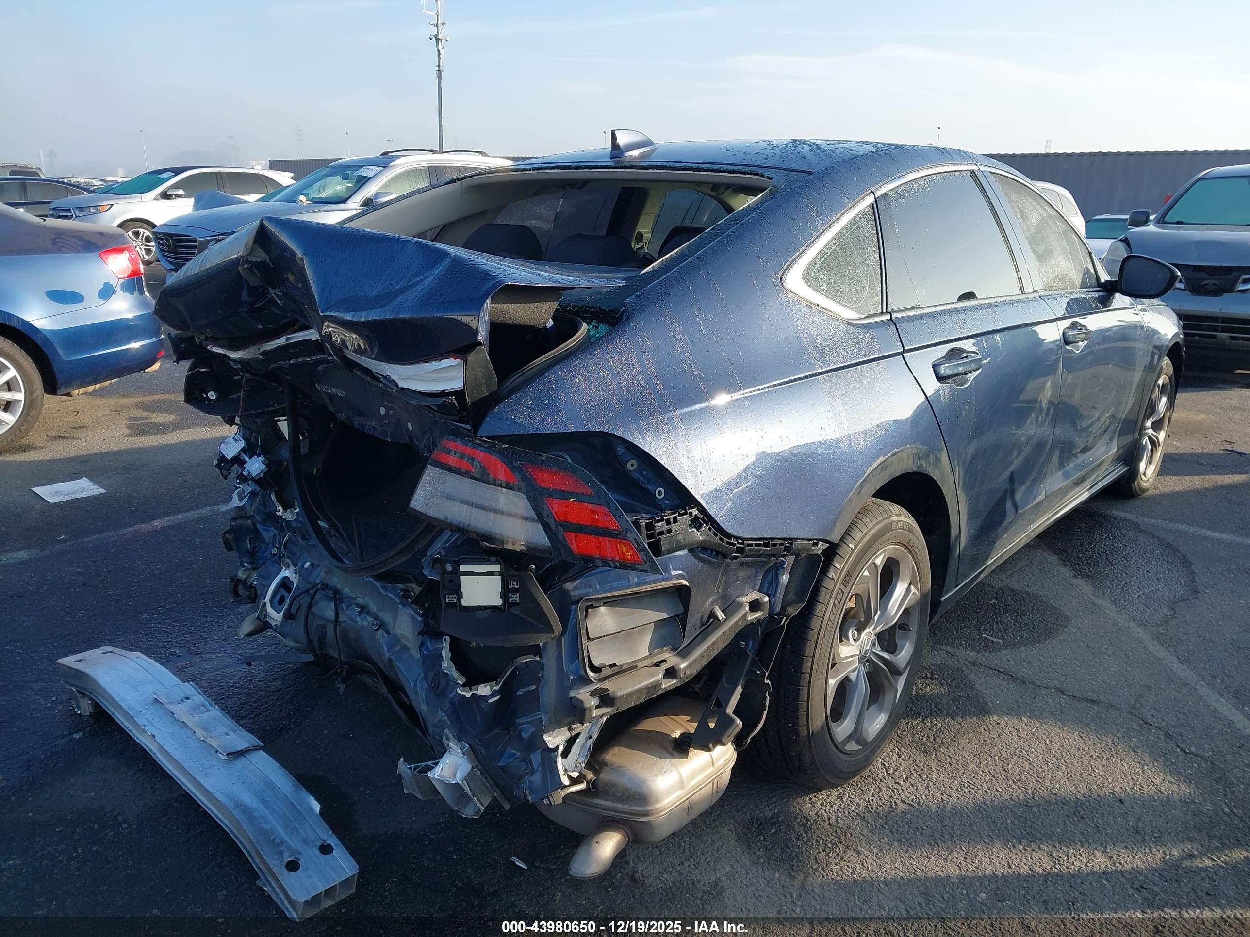 HONDA ACCORD image 4