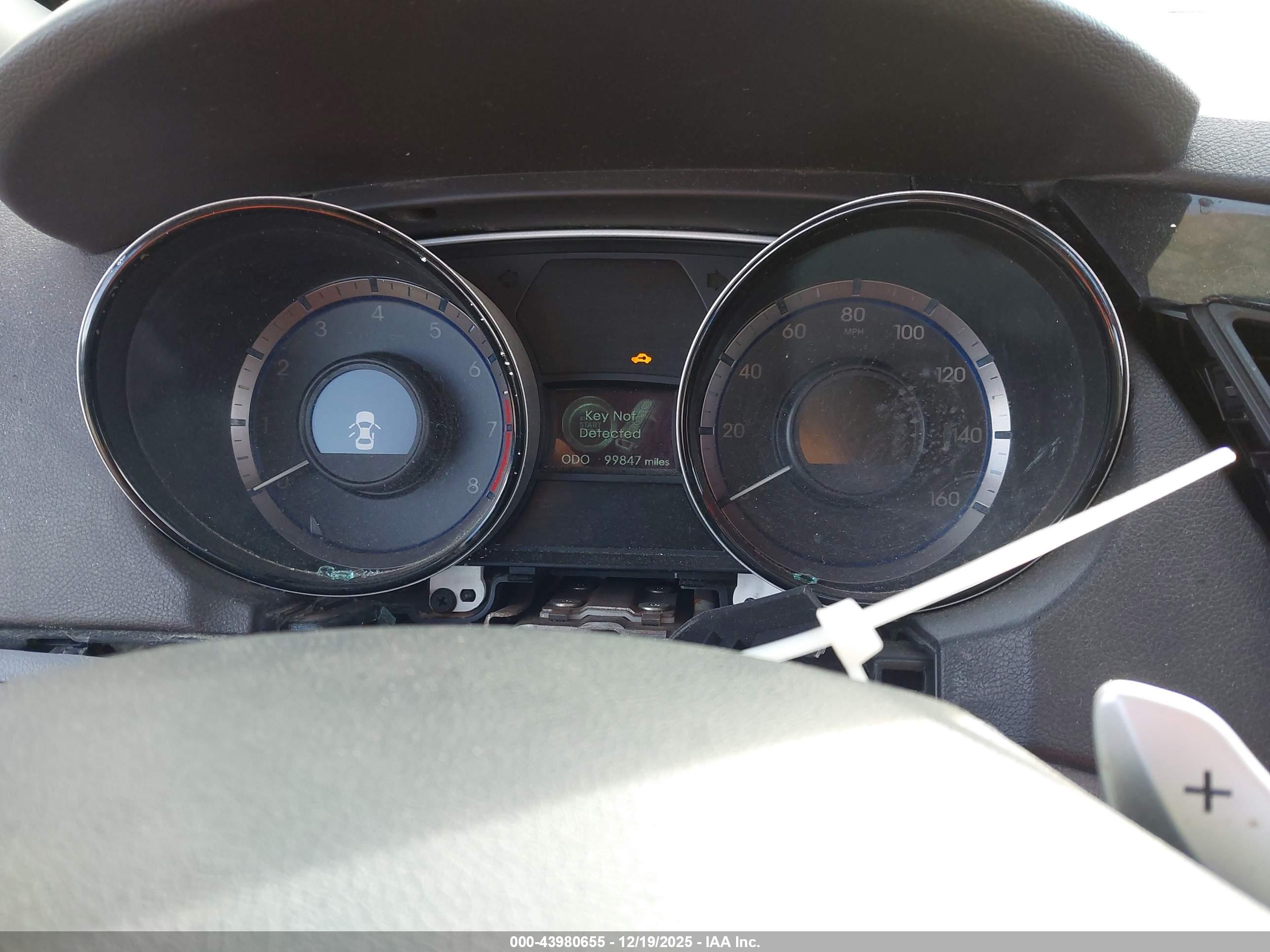 HYUNDAI SONATA image 7