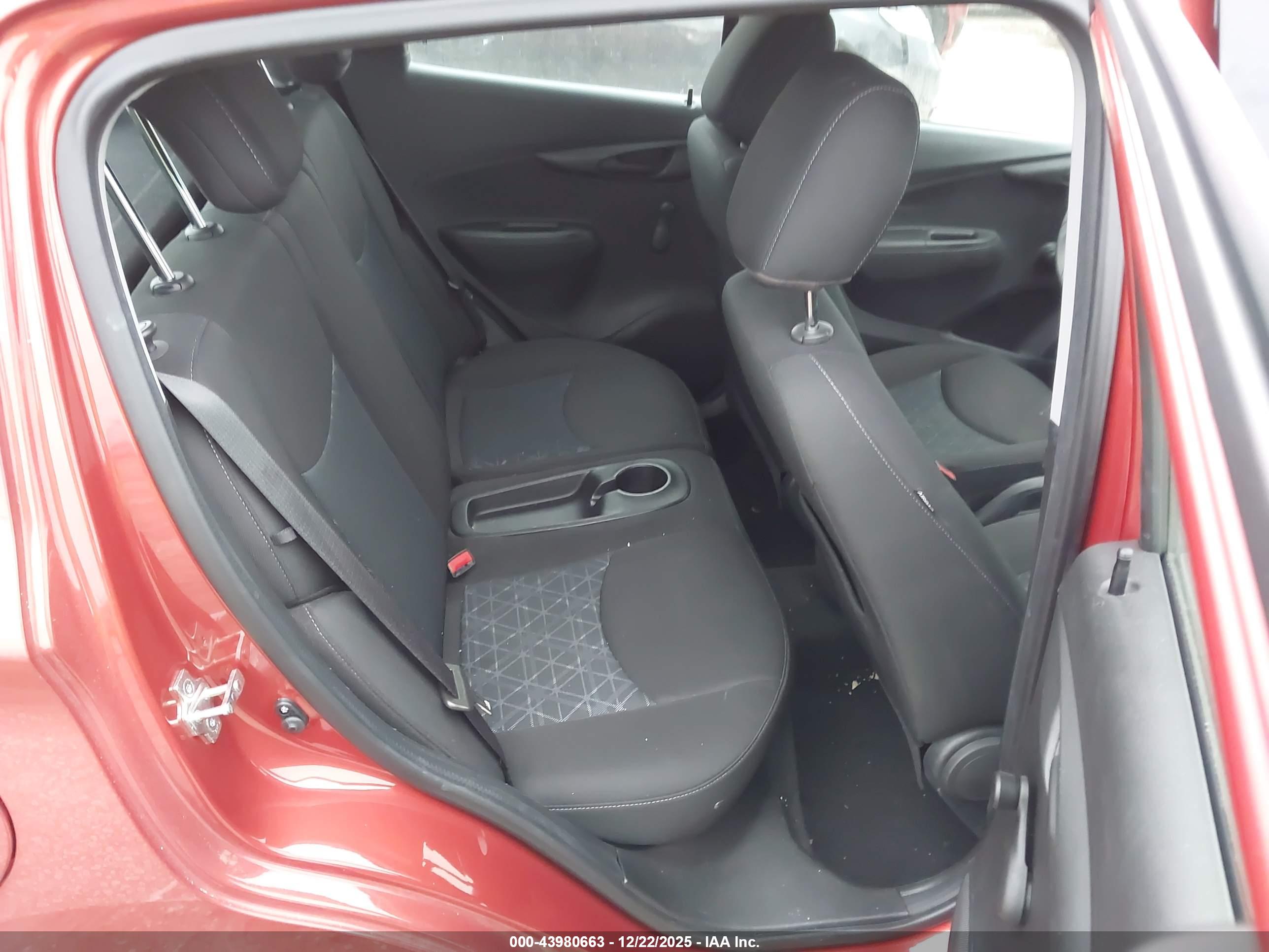 CHEVROLET SPARK image 8