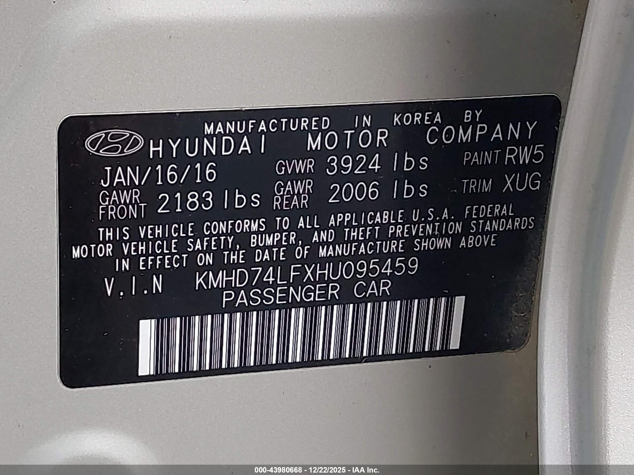 HYUNDAI ELANTRA image 9