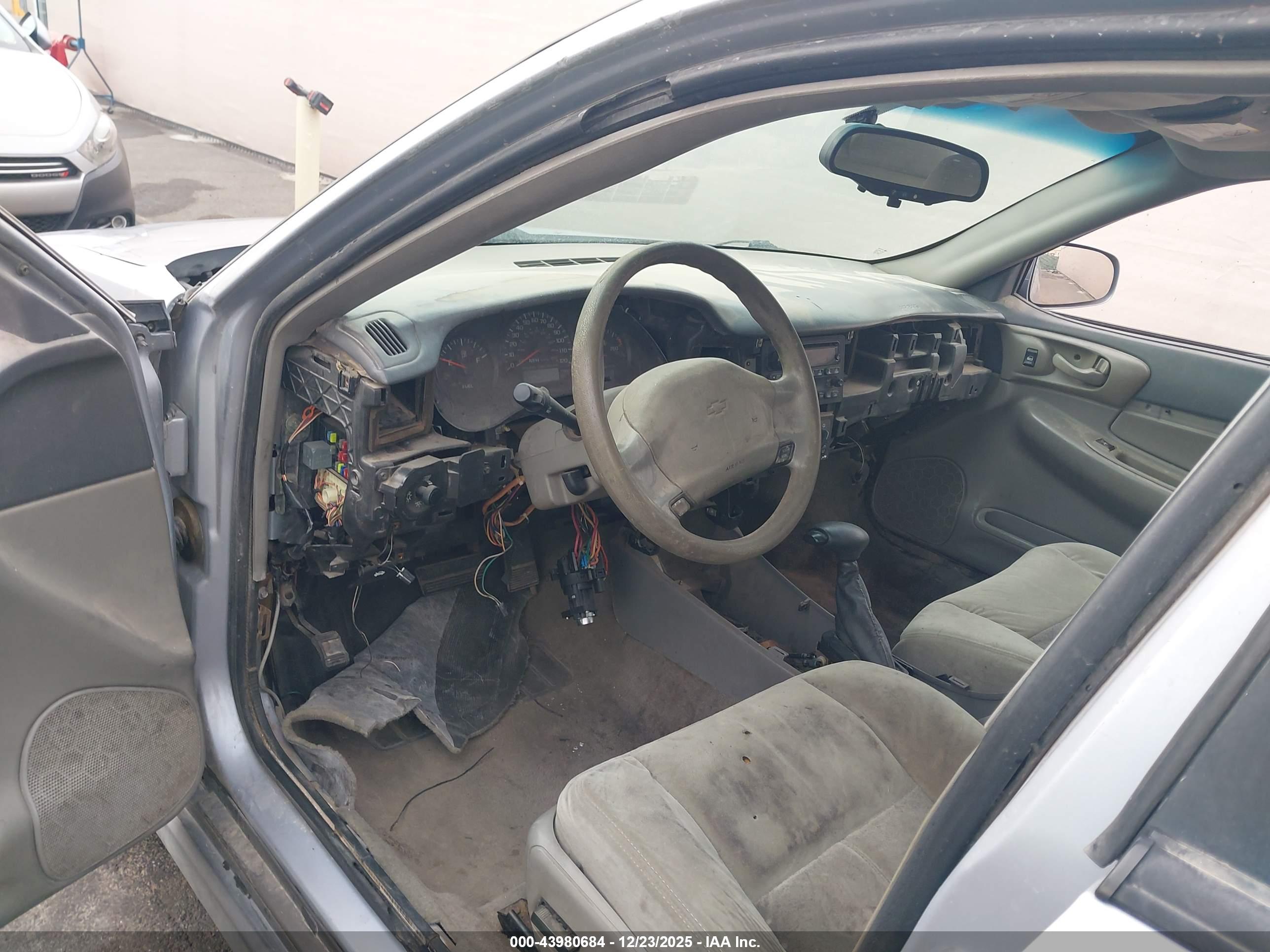 CHEVROLET IMPALA image 6