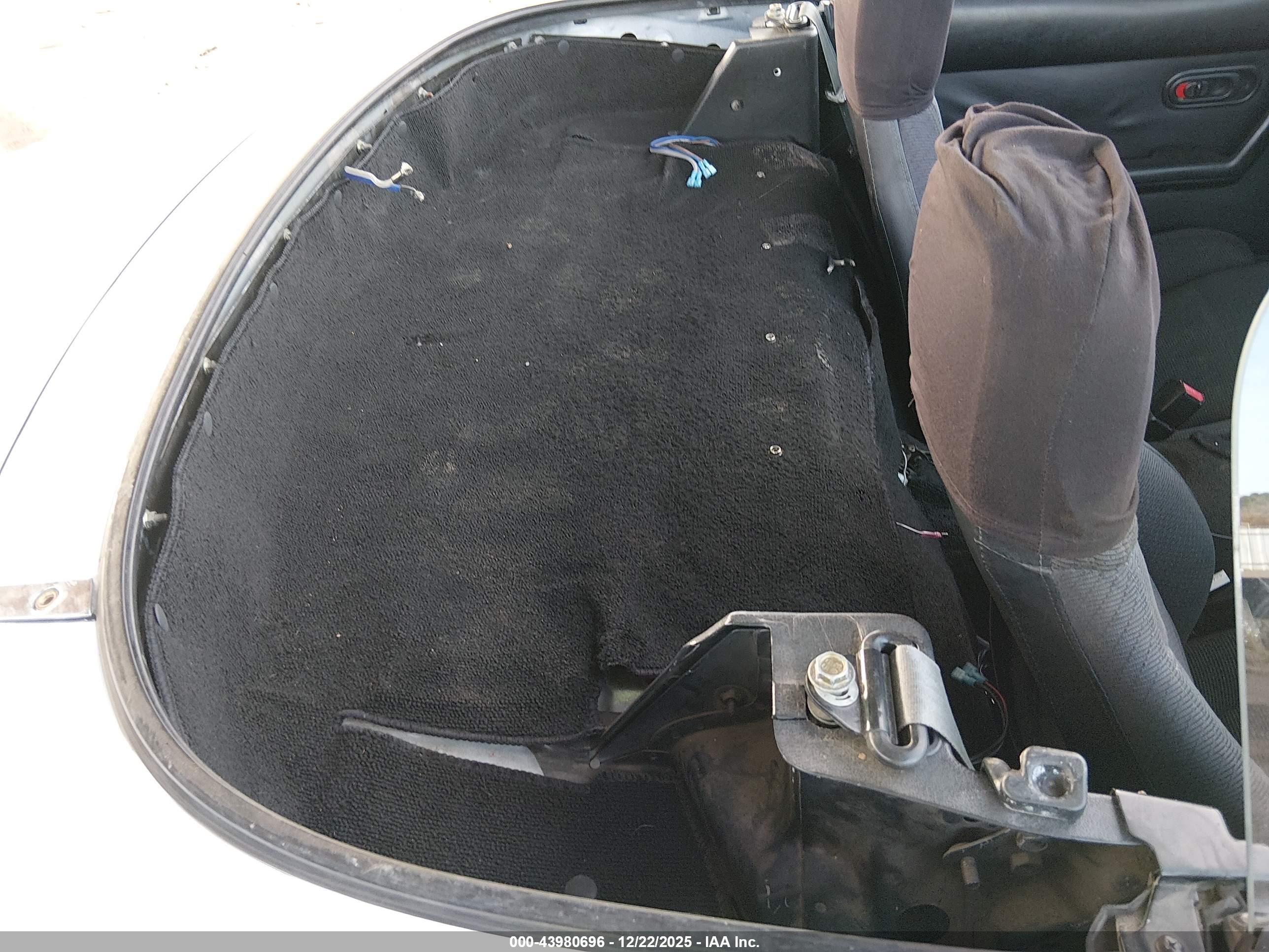 MAZDA MX-5 image 8