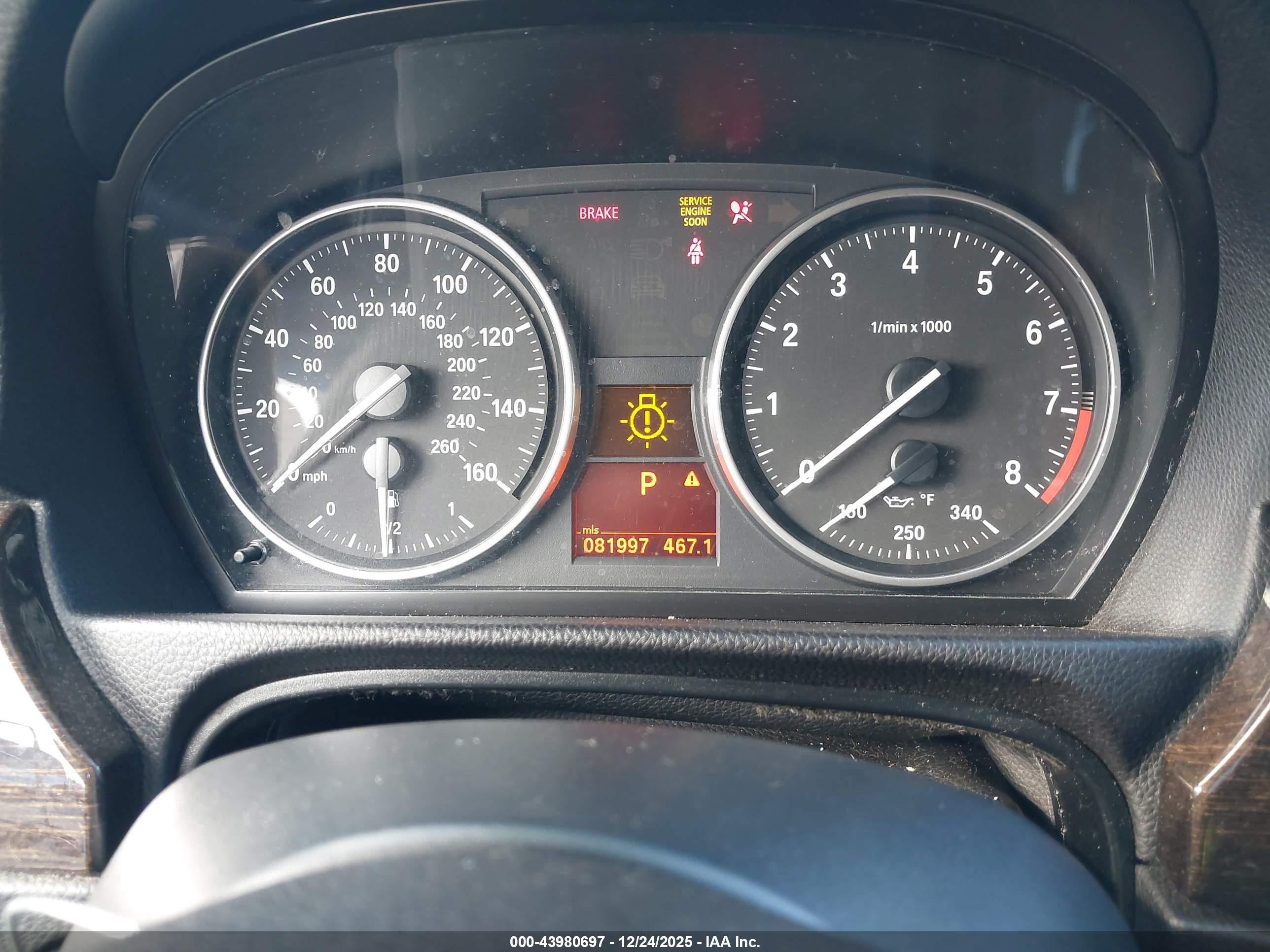 BMW 328I image 7