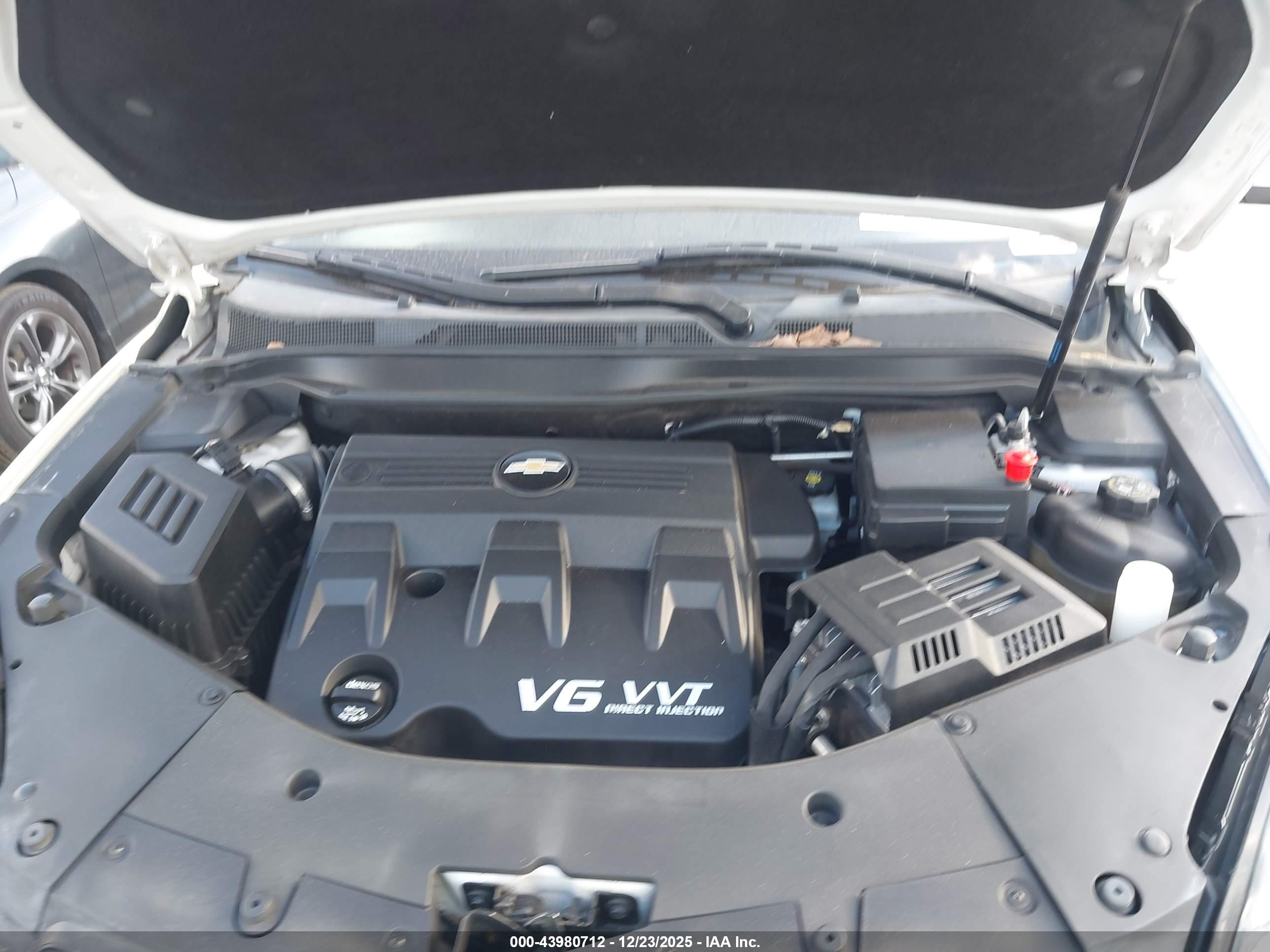 CHEVROLET EQUINOX image 10