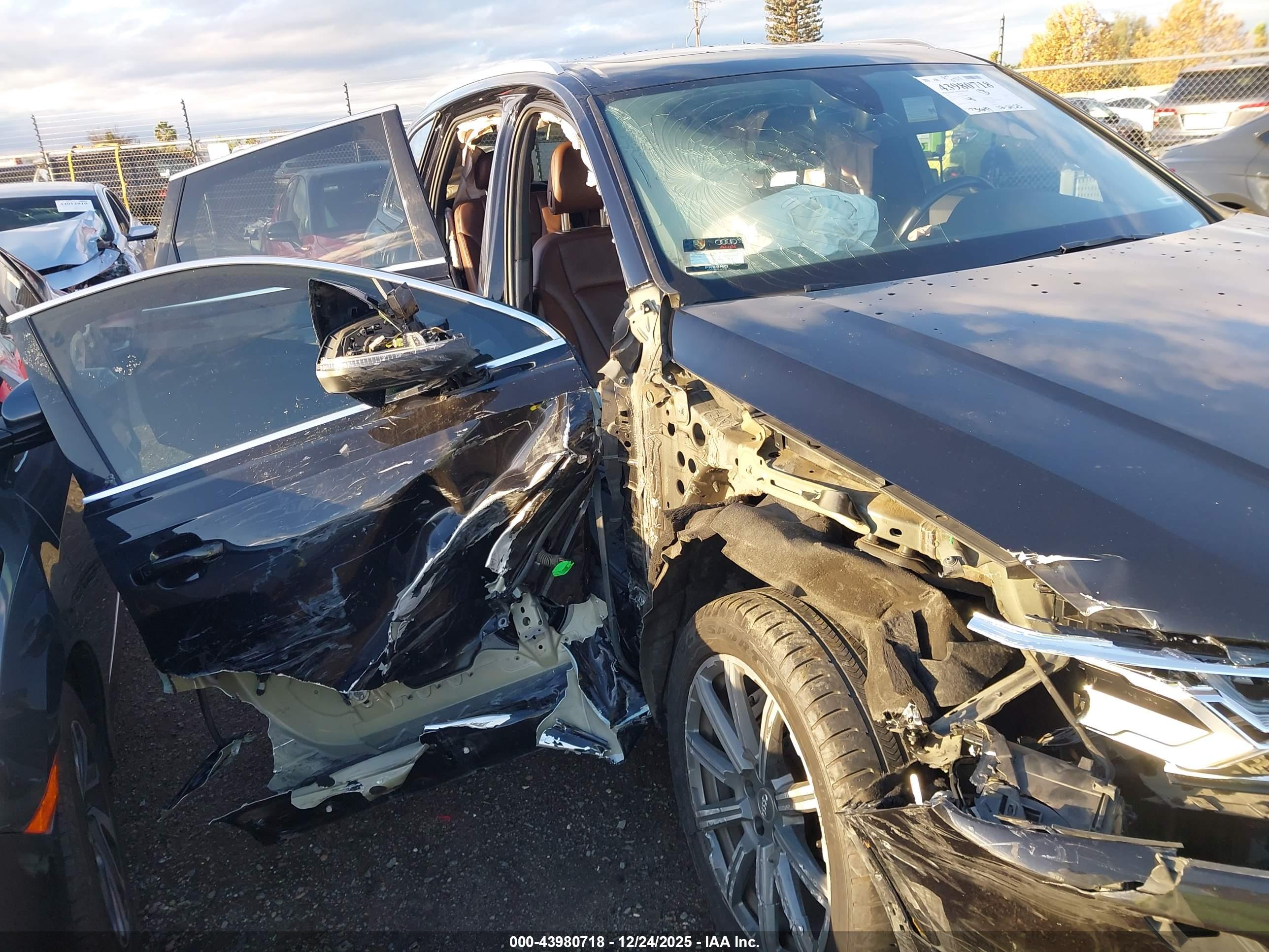 AUDI Q7 image 6