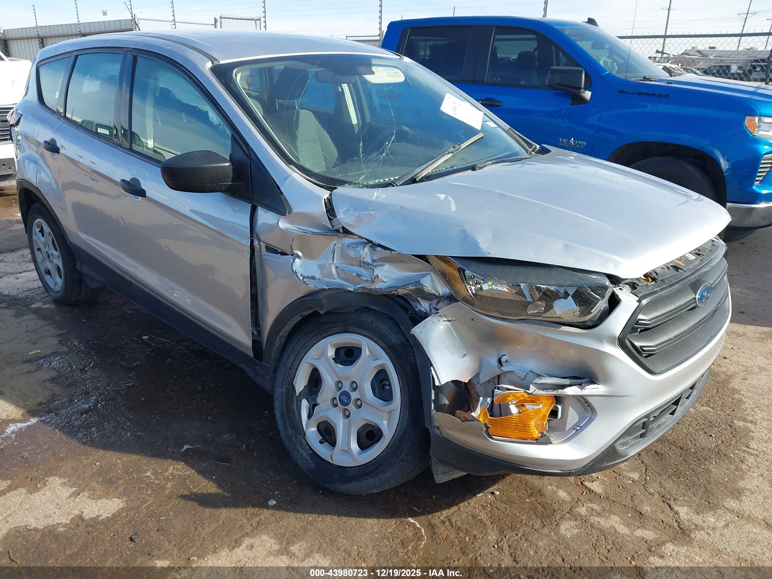 FORD ESCAPE image 6
