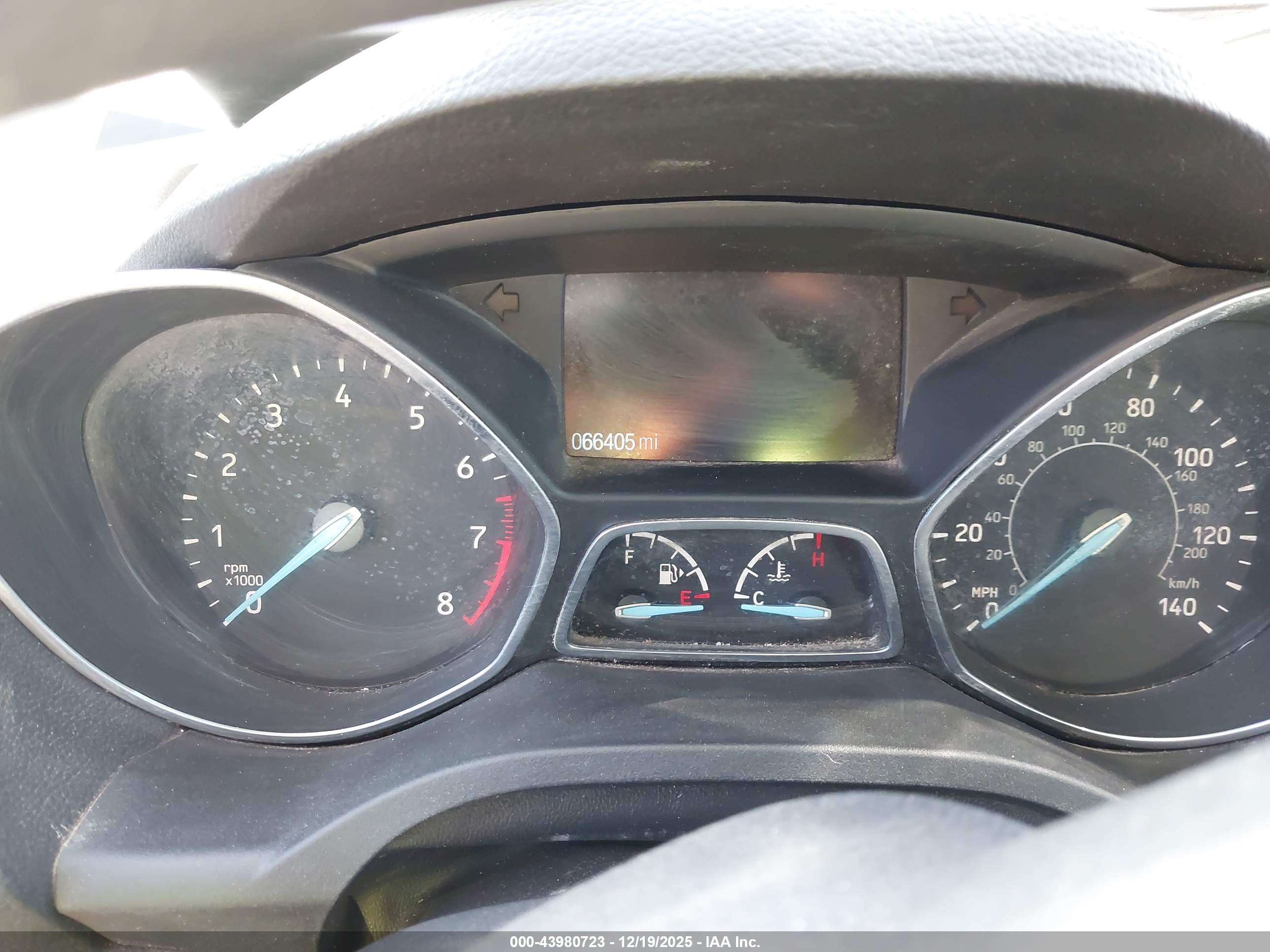 FORD ESCAPE image 7