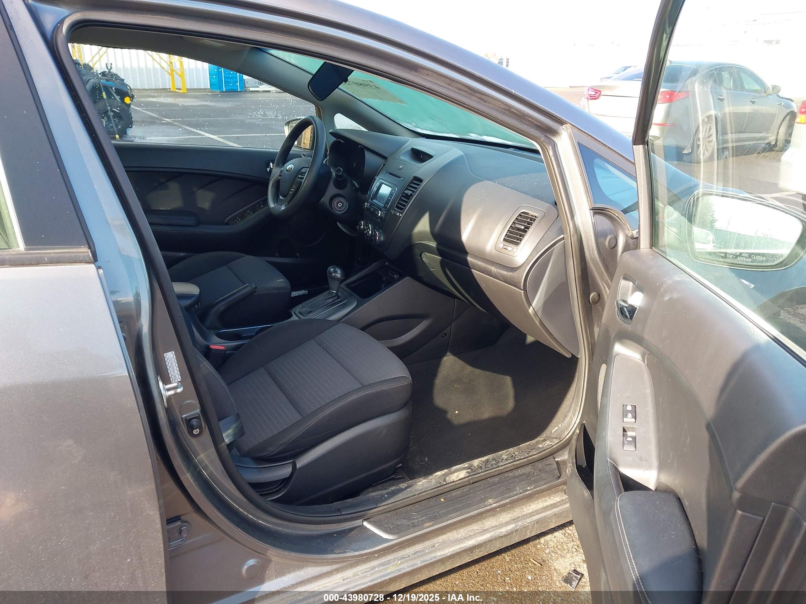 KIA FORTE image 5