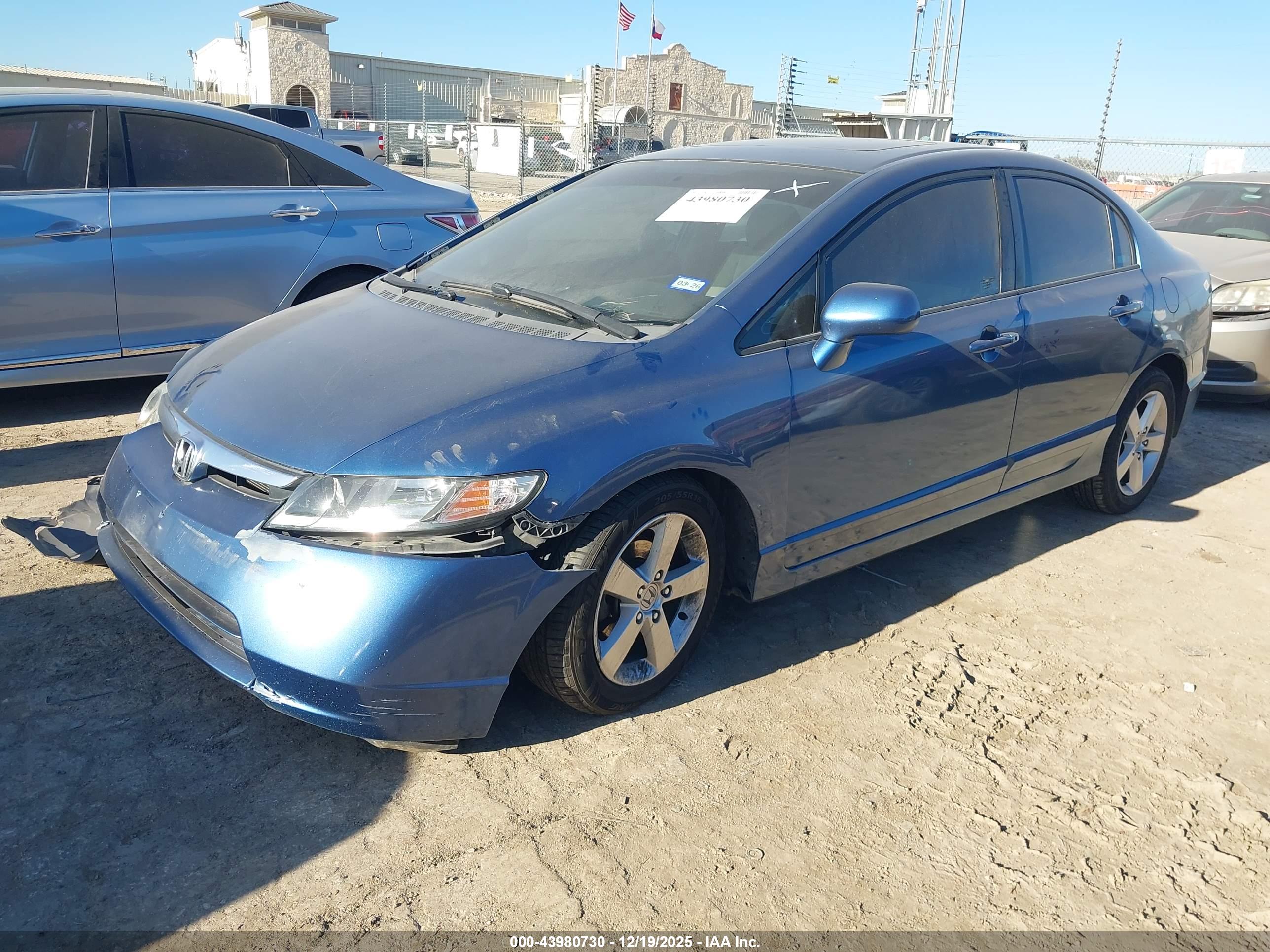 HONDA CIVIC image 2