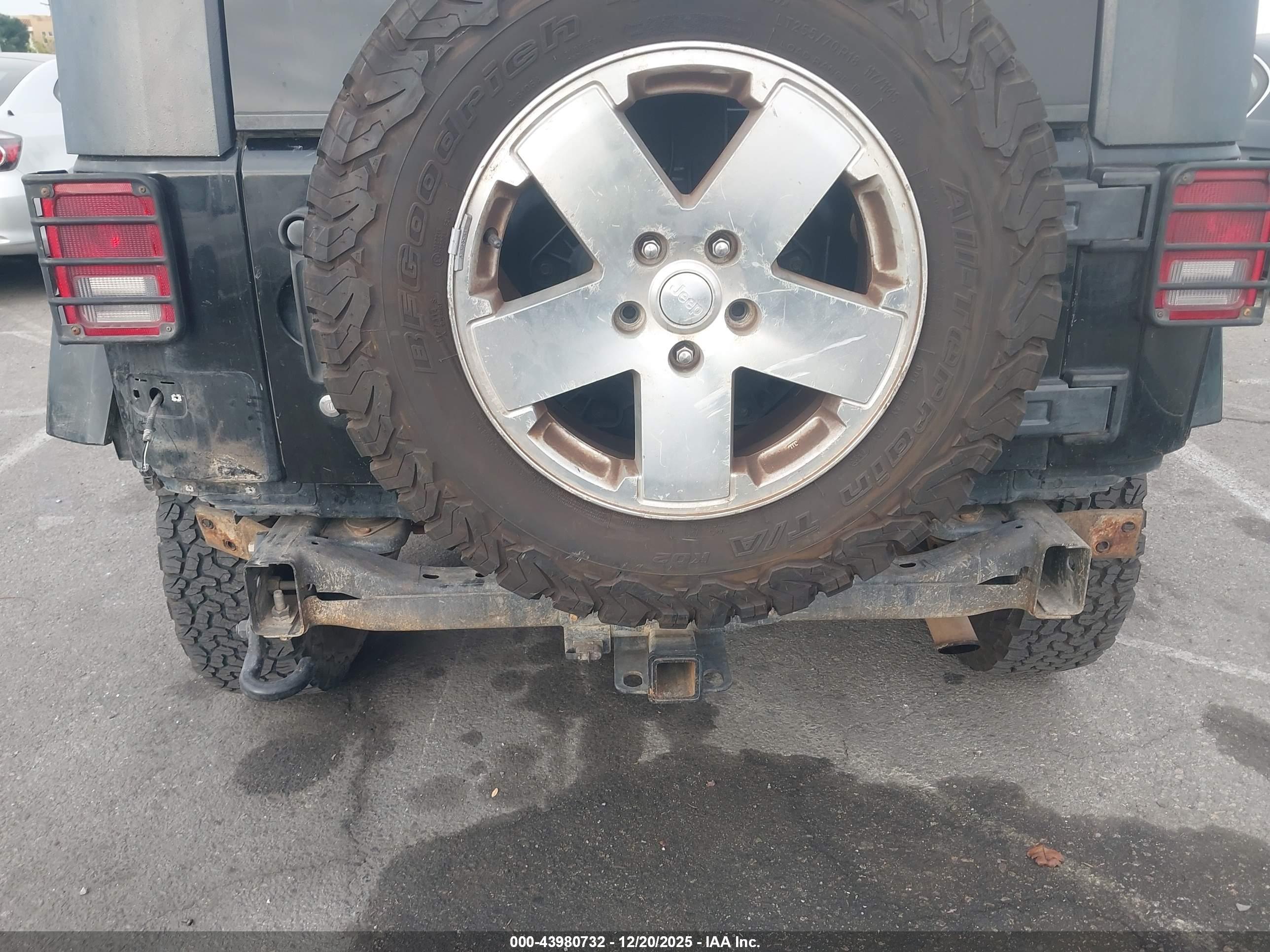 JEEP WRANGLER image 6